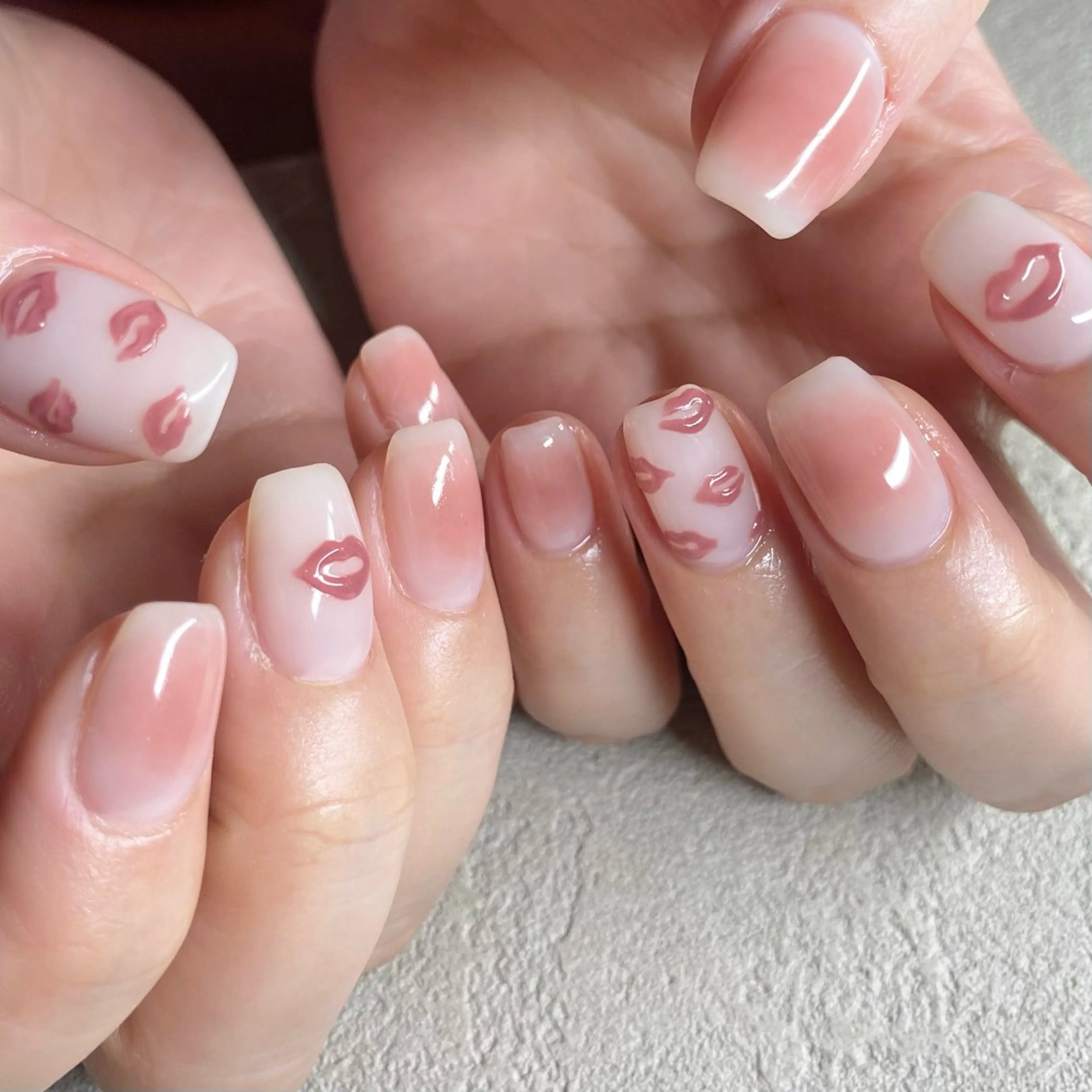 ネイル アートネイル ニュアンスネイル 冬ネイル ハンドネイル 山田 貴子のネイルデザイン