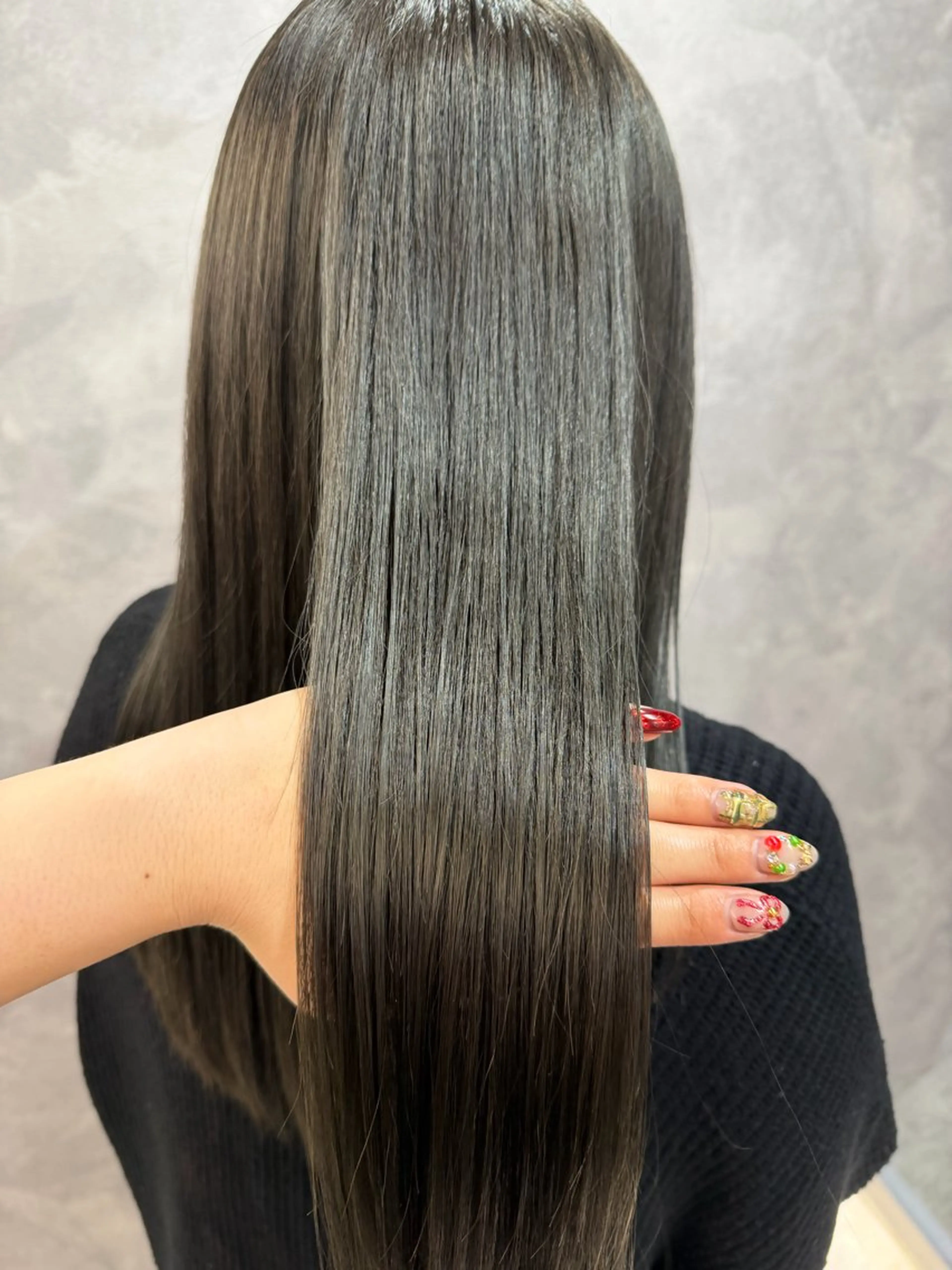 セミロング ヘアカラー encount by mahalo 千葉所属・加賀文乃/ハイトーン /艶カラー/派手髪のヘアスタイル