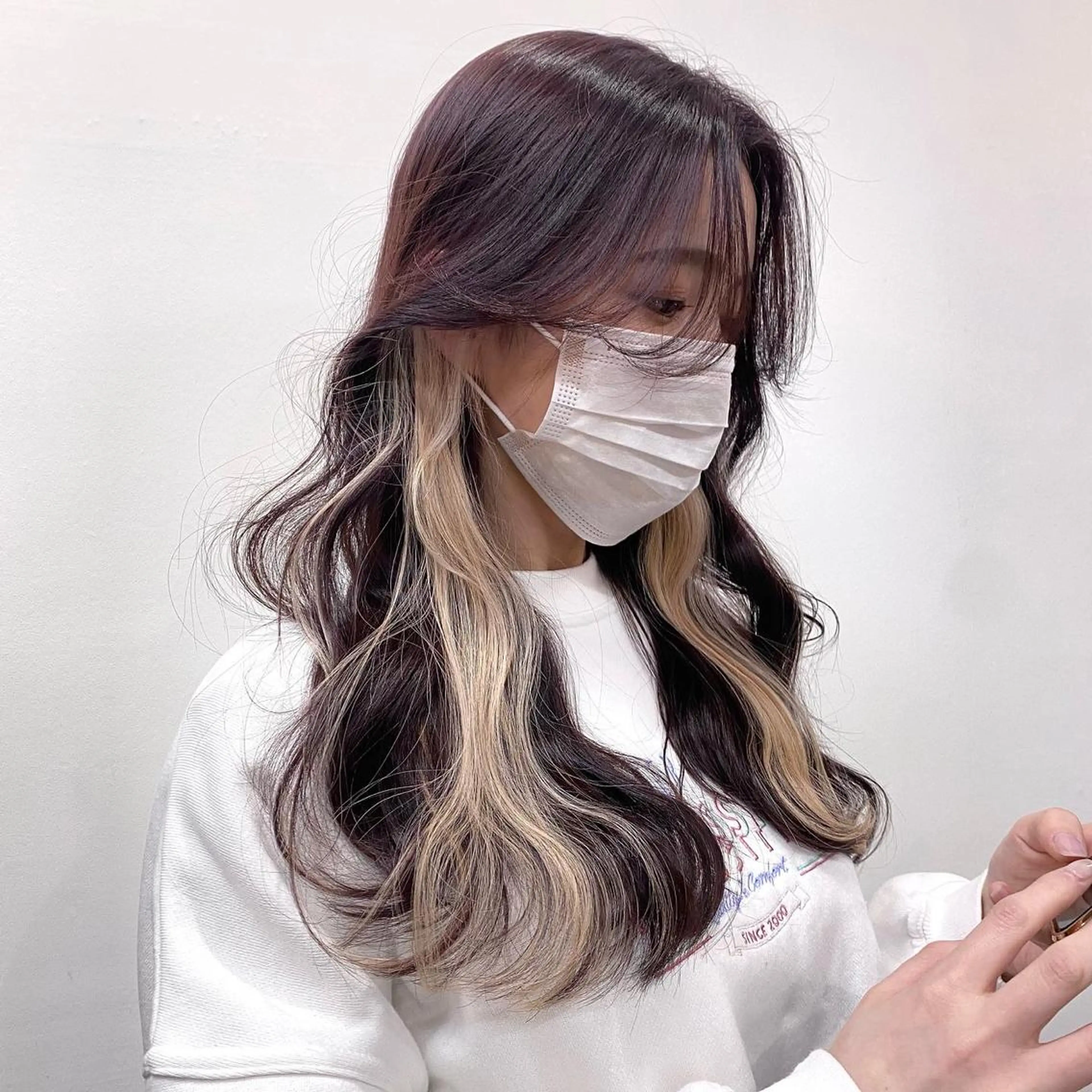 ロング 顔まわりレイヤー ヨシンモリ レイヤーカット てんてん/ 天坂　有里のヘアスタイル