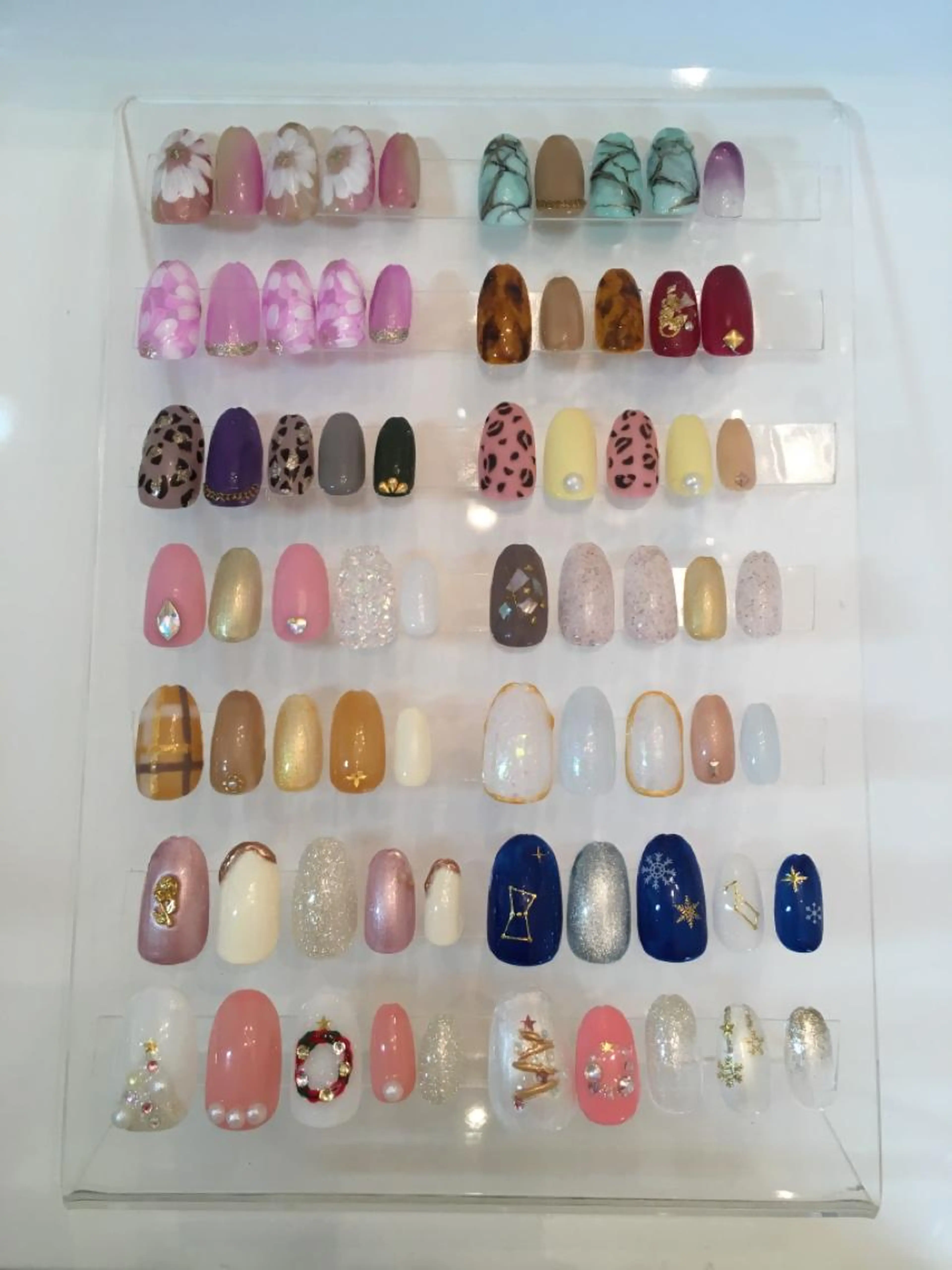 オフなしハンドサンプルデザインの写真