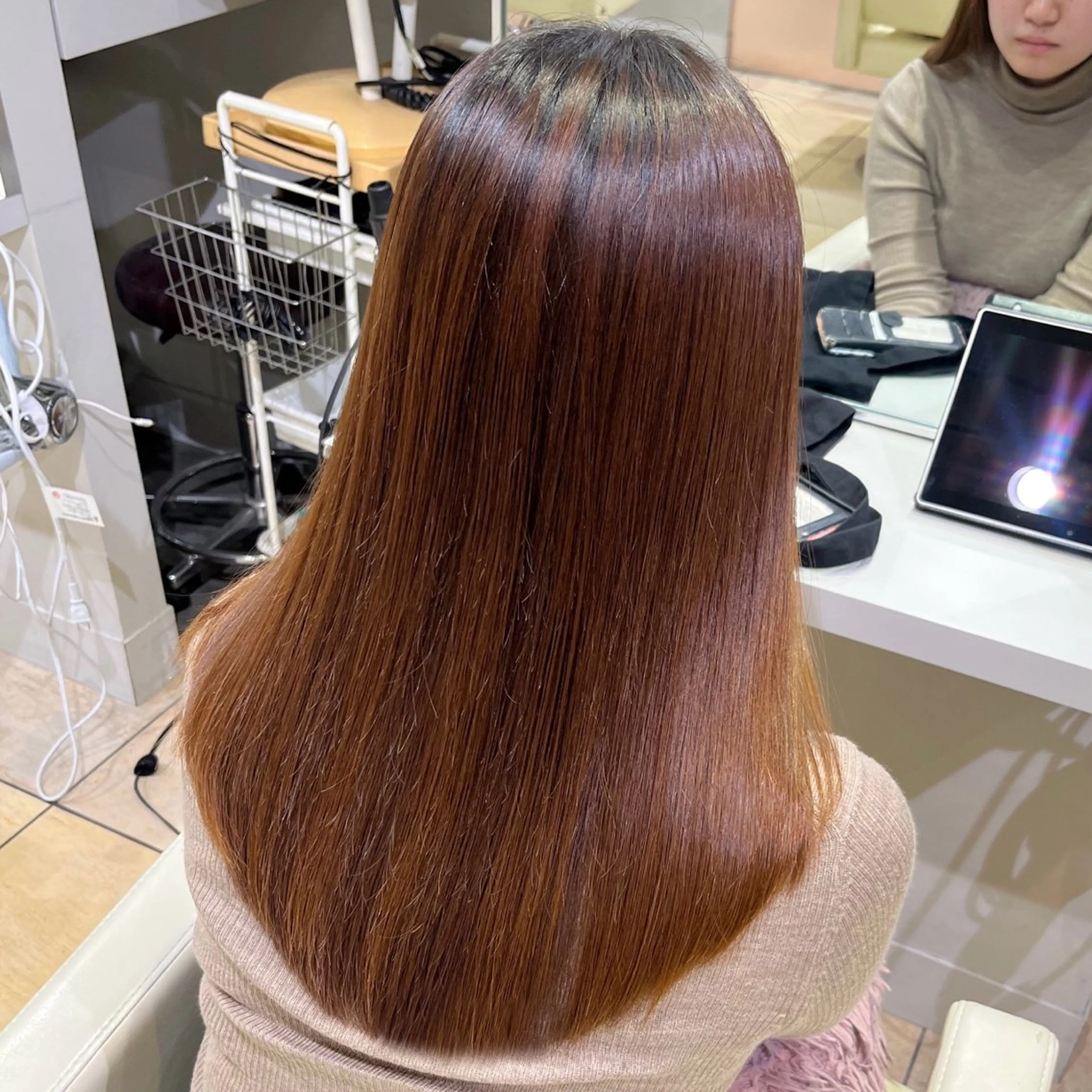 【U30限定モデルメニュー】カット+ワンカラー🐈‍⬛の写真