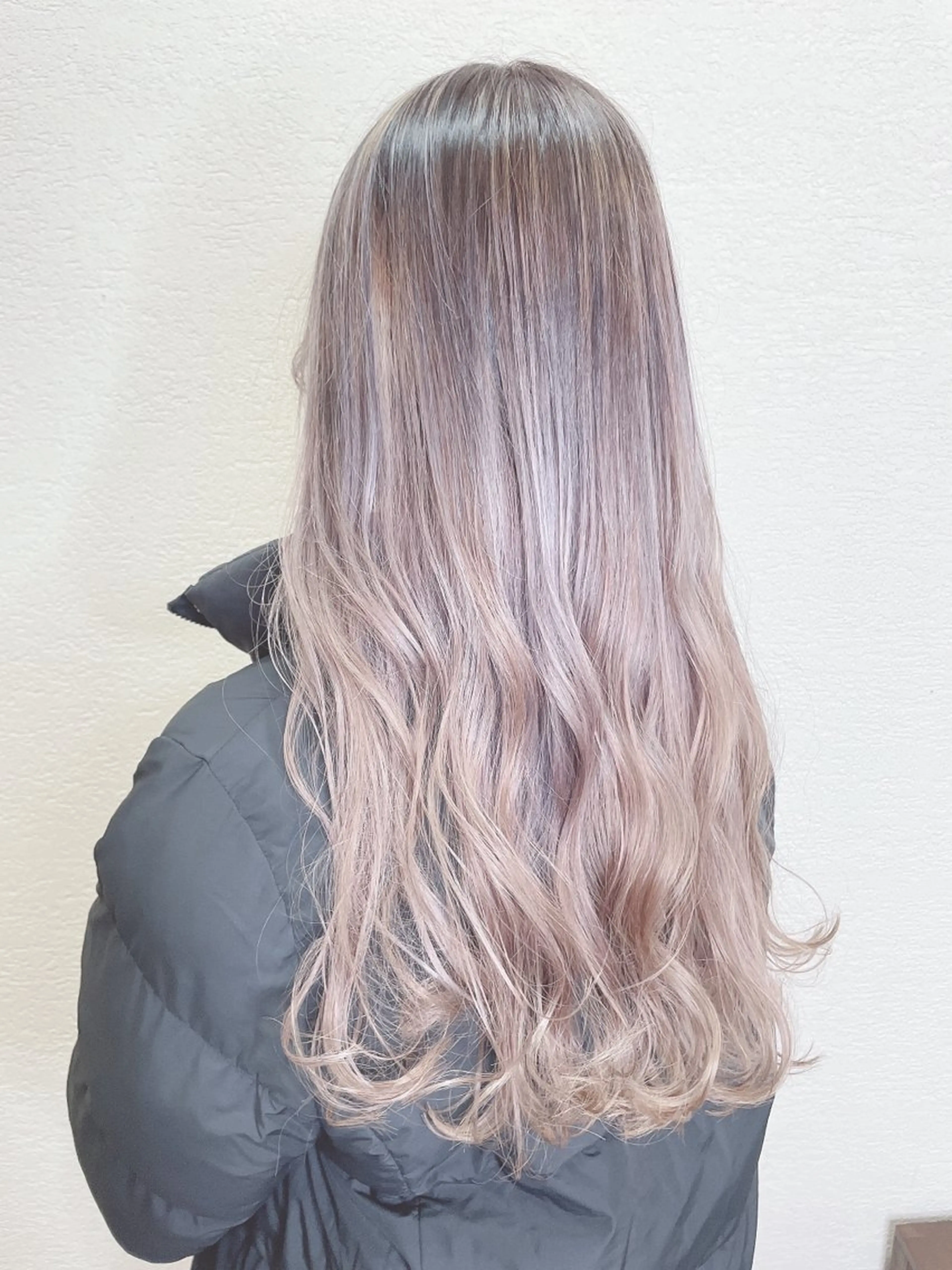 ロング カラー グレージュ カット ヘアカラー トリートメント ❣️モードケイズ塚口 和田一将のヘアスタイル