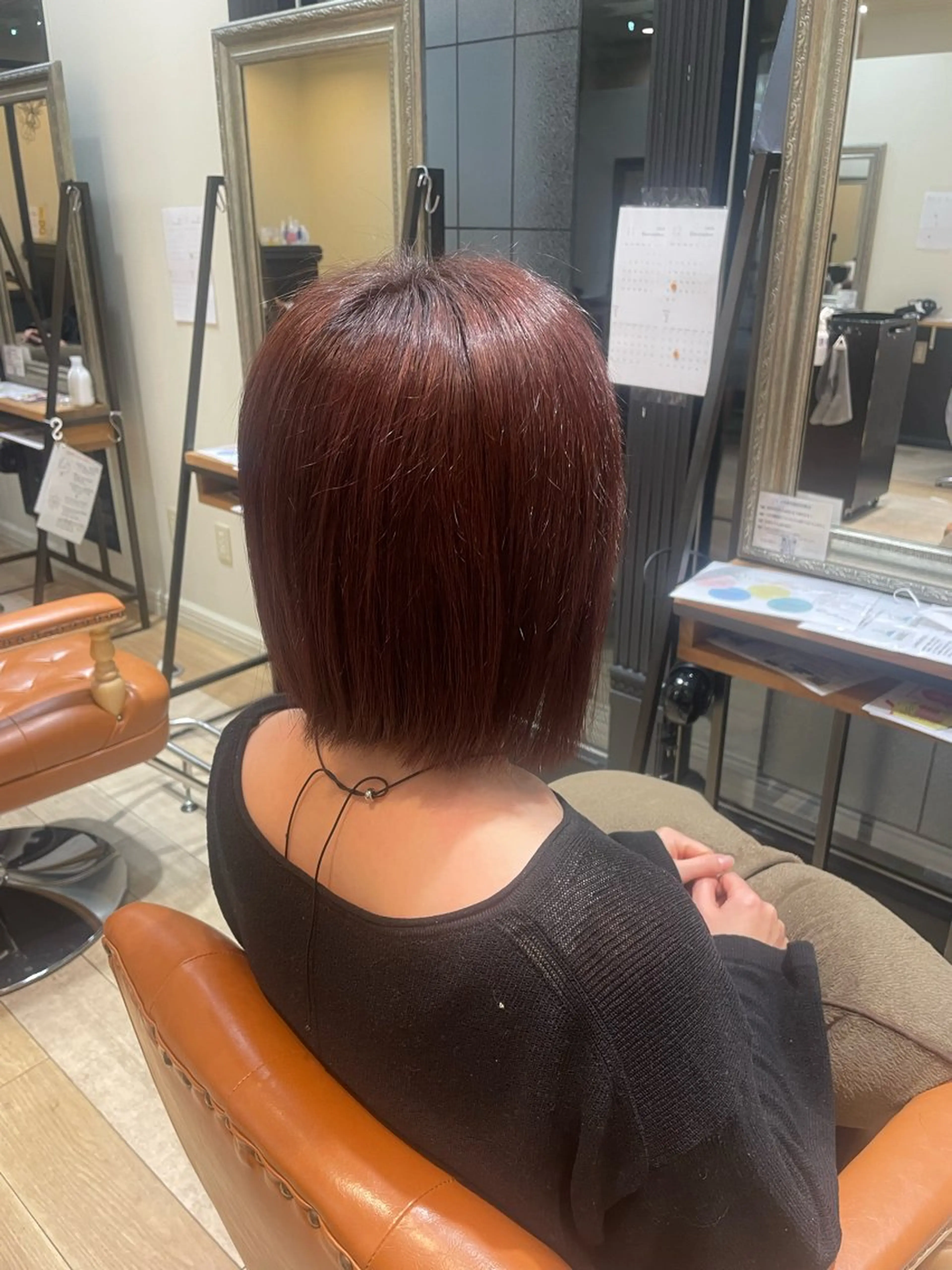 ショート カラー ヘアカラー 松尾 遥花のヘアスタイル