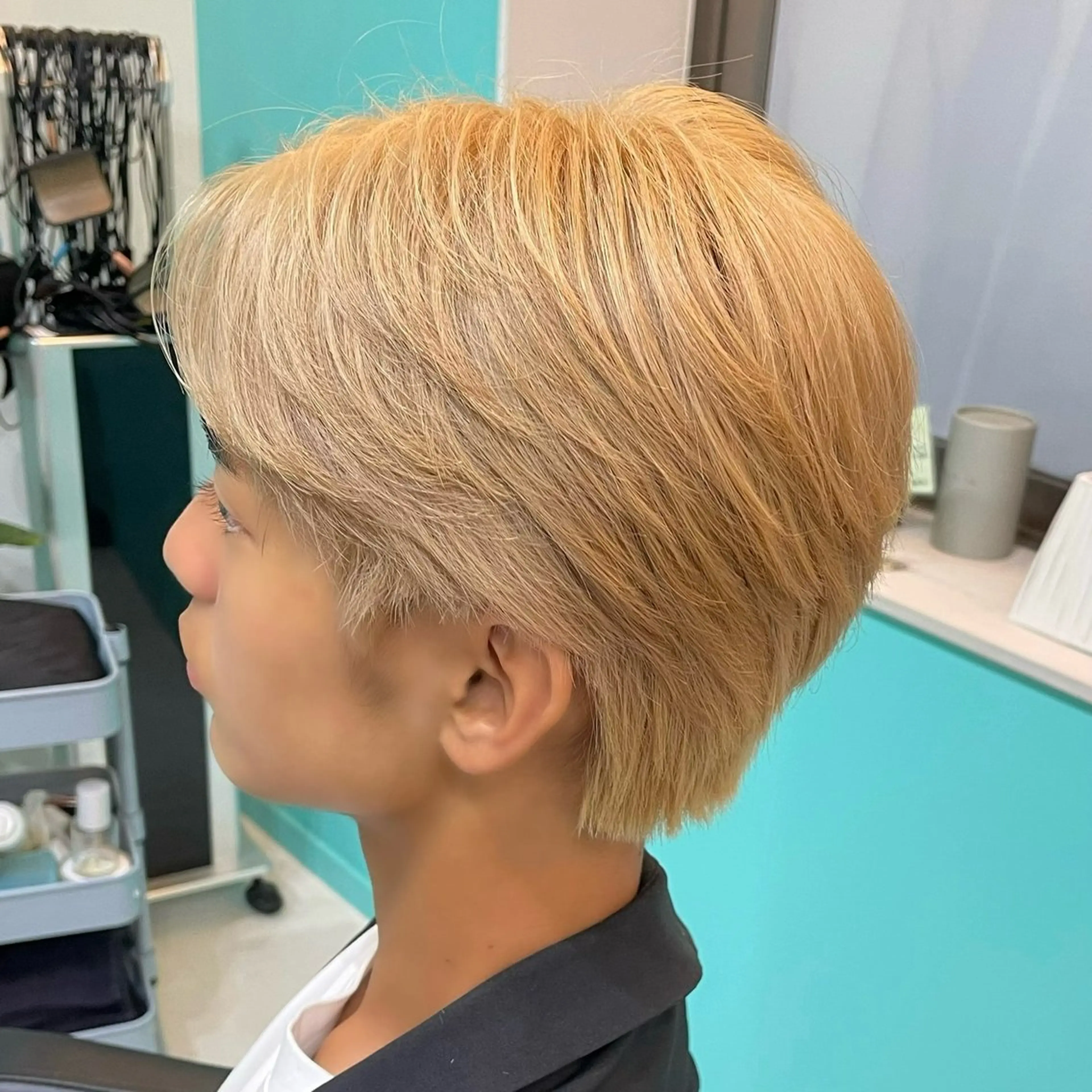 カラー メンズ カット ヘアカラー mana/メンズ/ ヘアセット/ブリーチのヘアスタイル