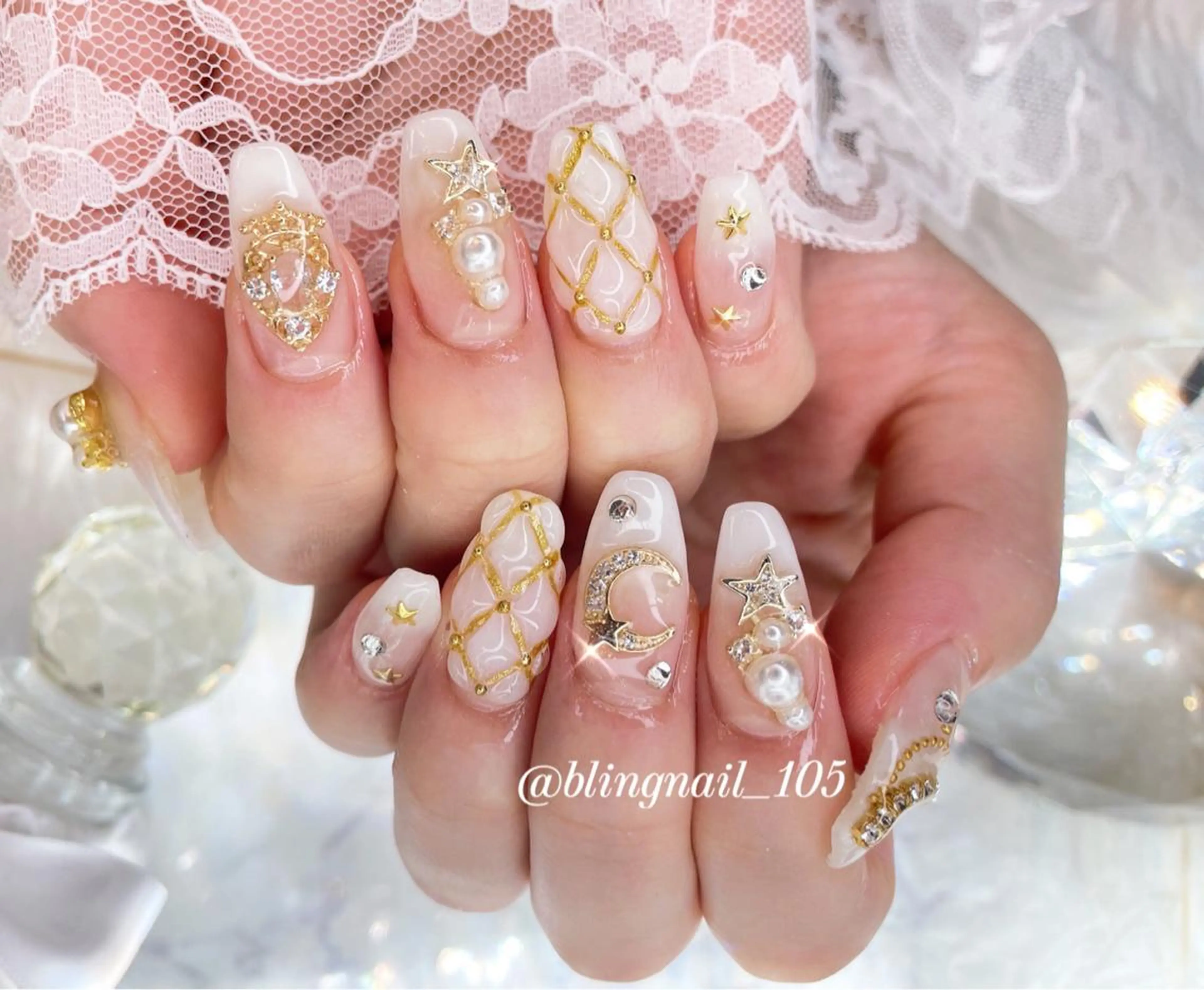 ネイル 23時まで❤︎韓国、 ワンホンネイルのネイルデザイン