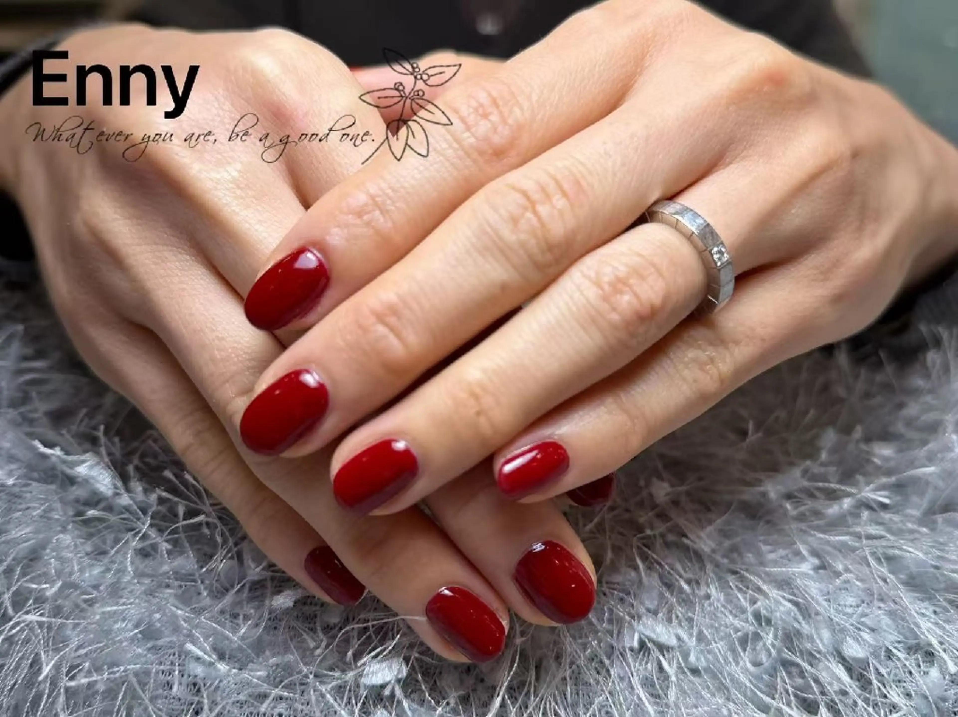 ネイル チークネイル フットネイル フレンチネイル ジェルネイル ガラスフレンチ ハンドネイル ル ナのネイルデザイン