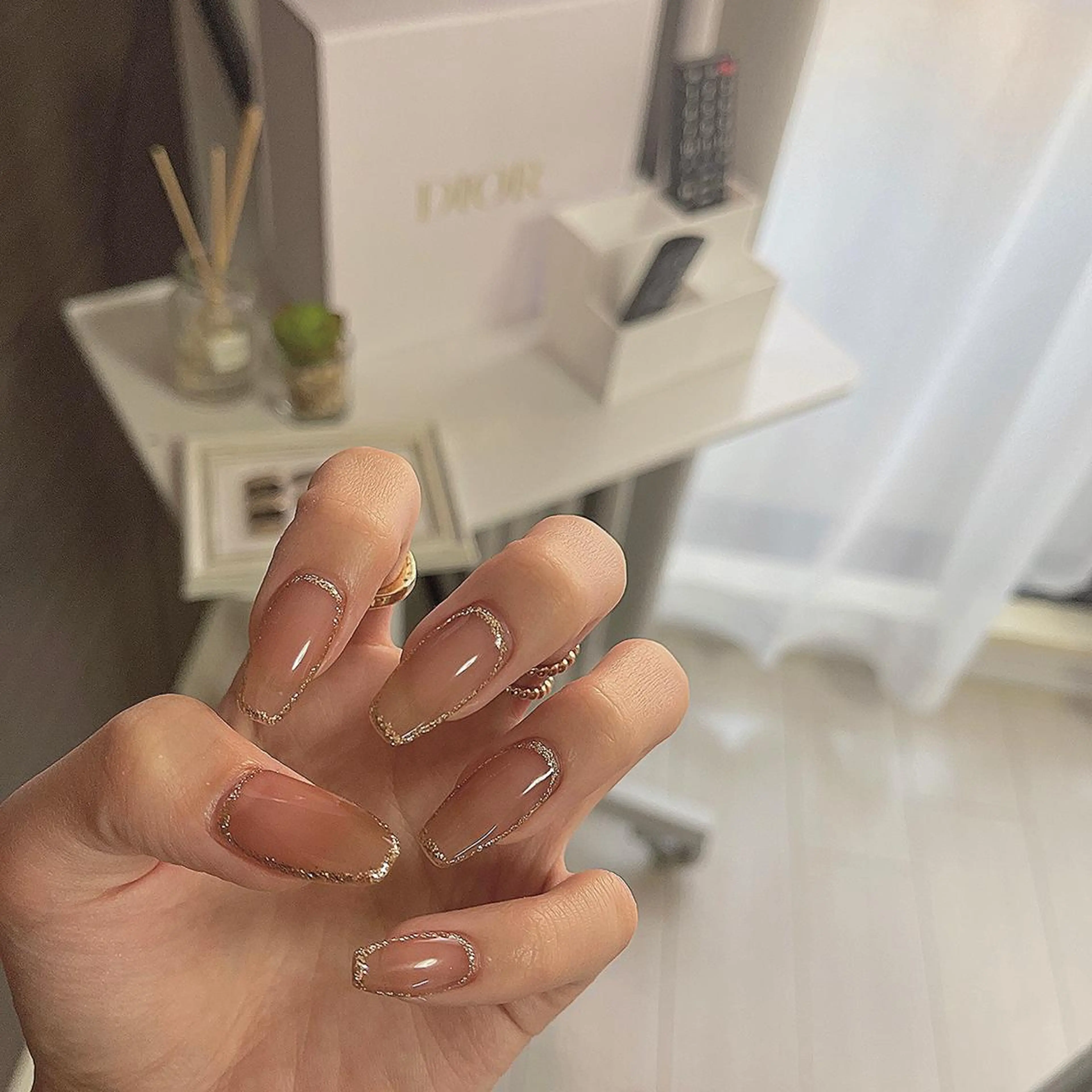 ネイル アートネイル ブラウン フットネイル フレンチネイル ジェルネイル ハンドネイル Nail Salon ECLAREのネイルデザイン