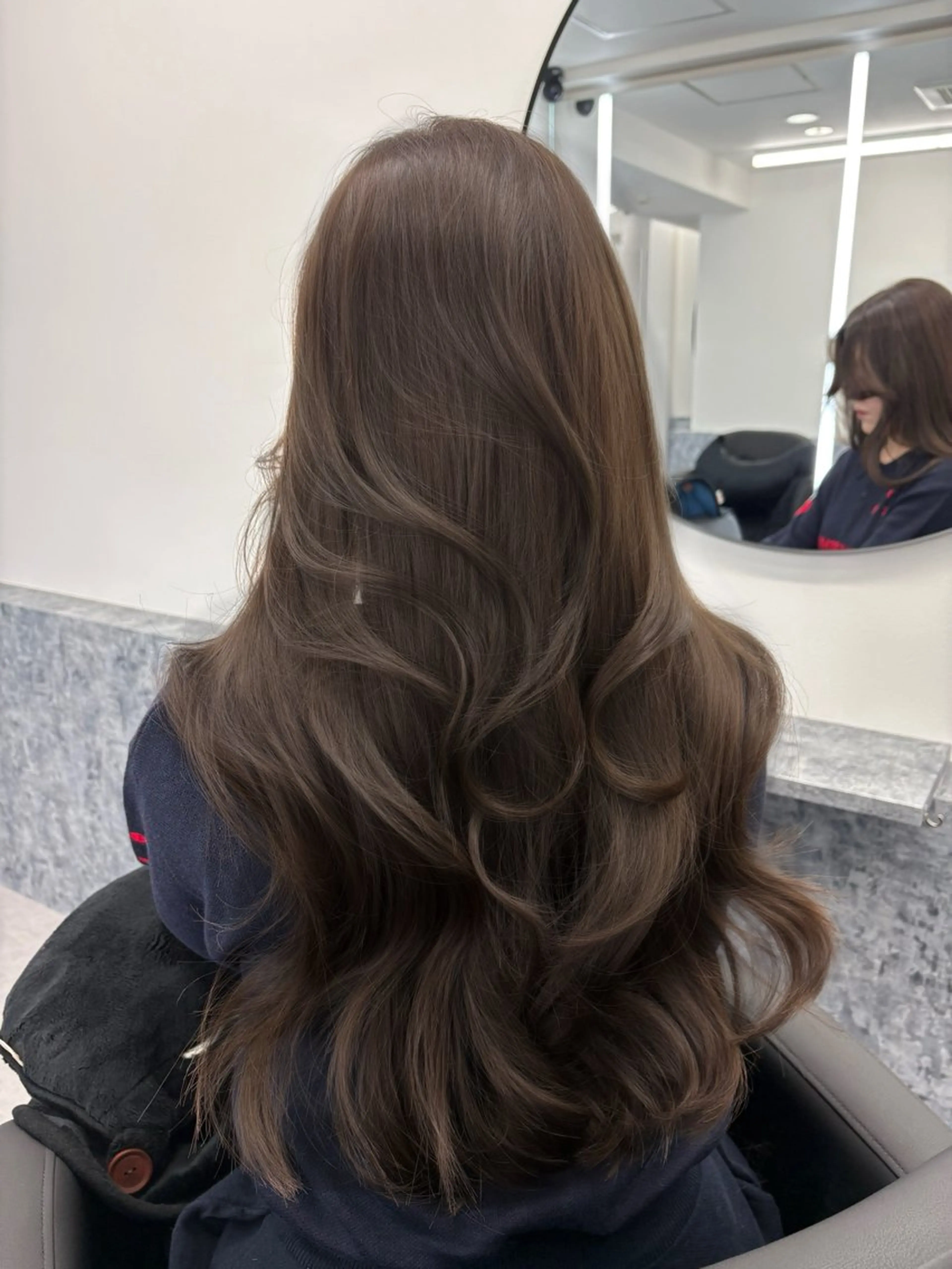 ロング カラー カット ヘアカラー 堀江/透明感 ベージュ/白川幸太のヘアスタイル