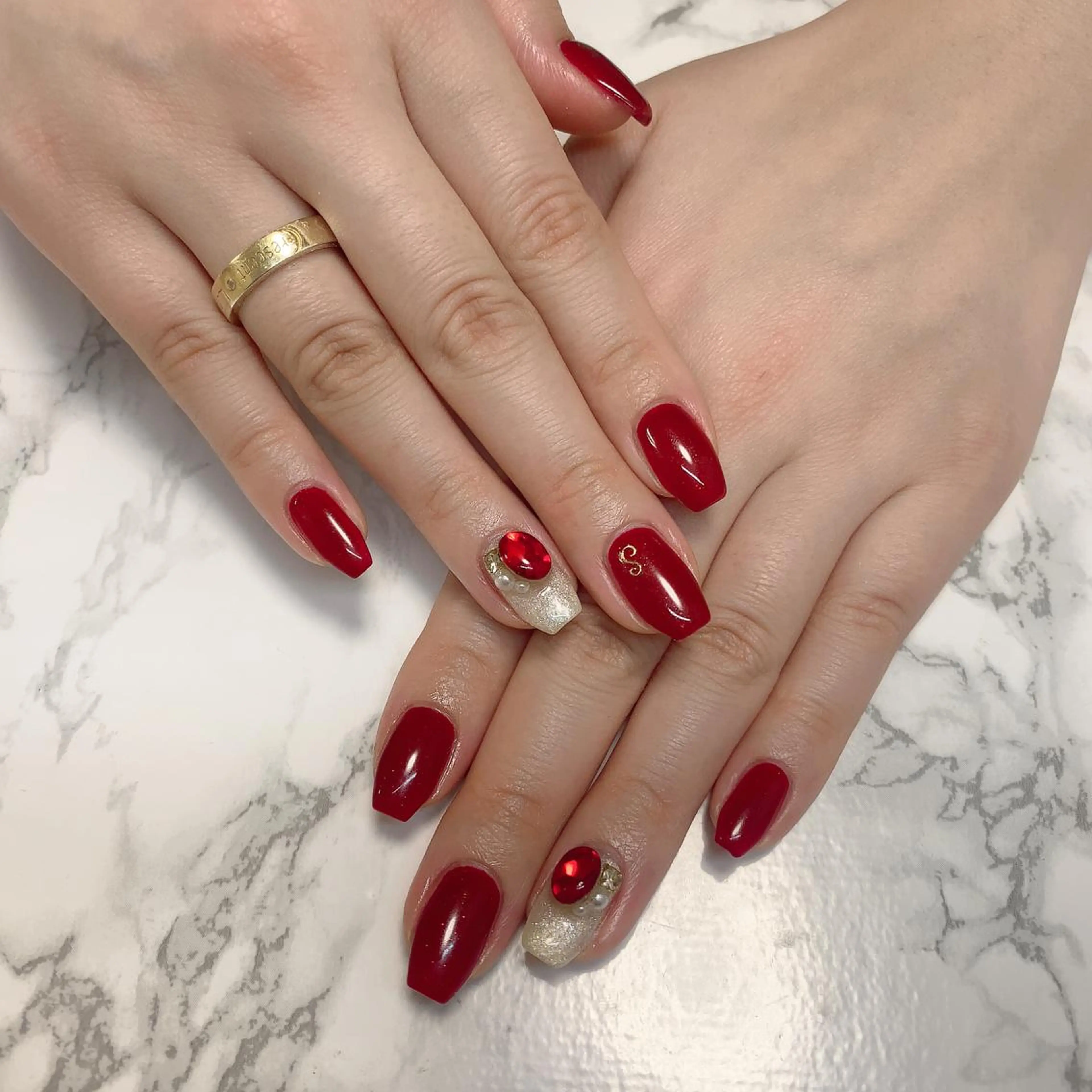 ネイル はな💎ネイル ワンホン、長さ出しのネイルデザイン