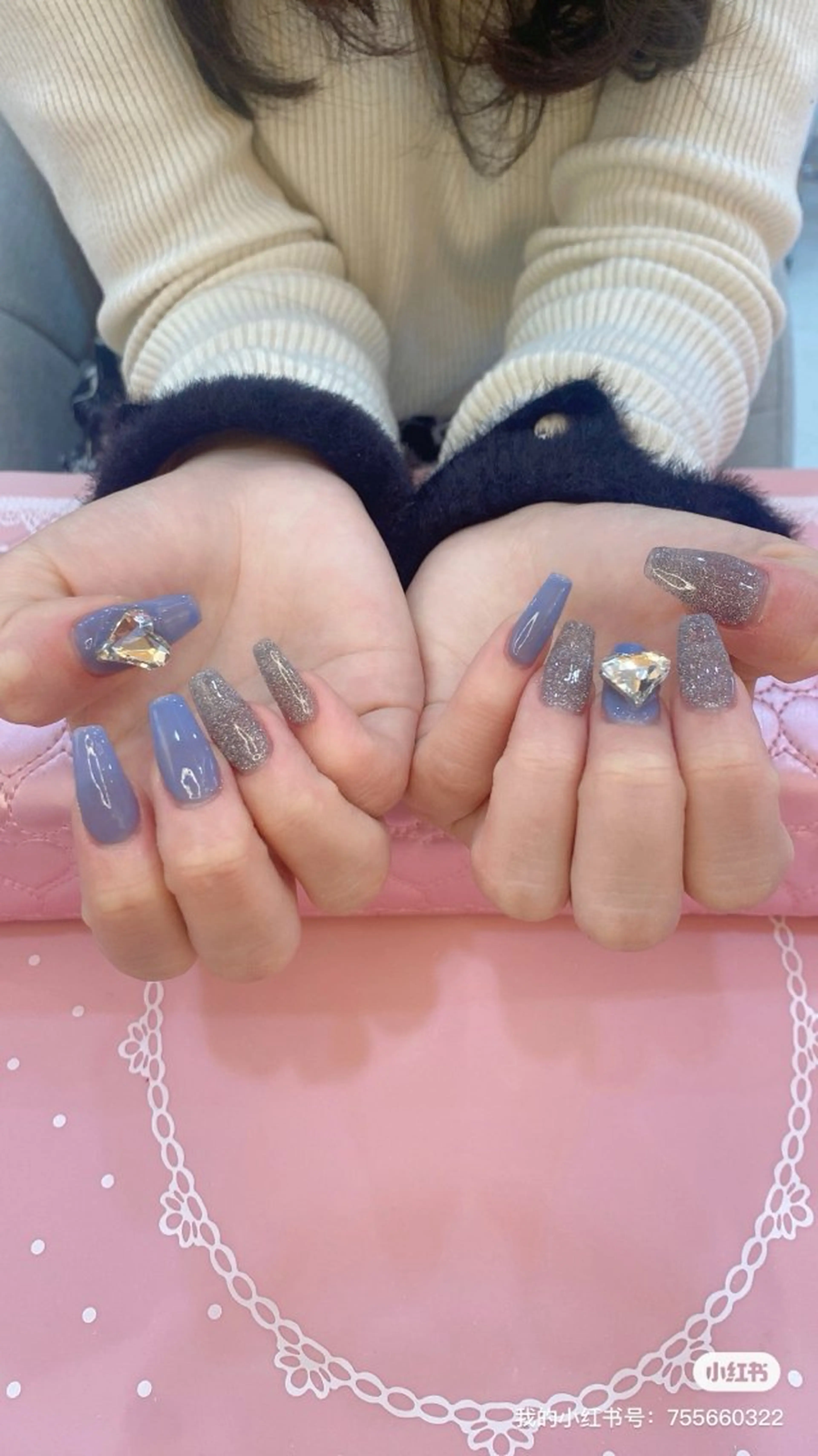 ネイル Nikoネイルサロン中野店所属・merci リカのネイルデザイン