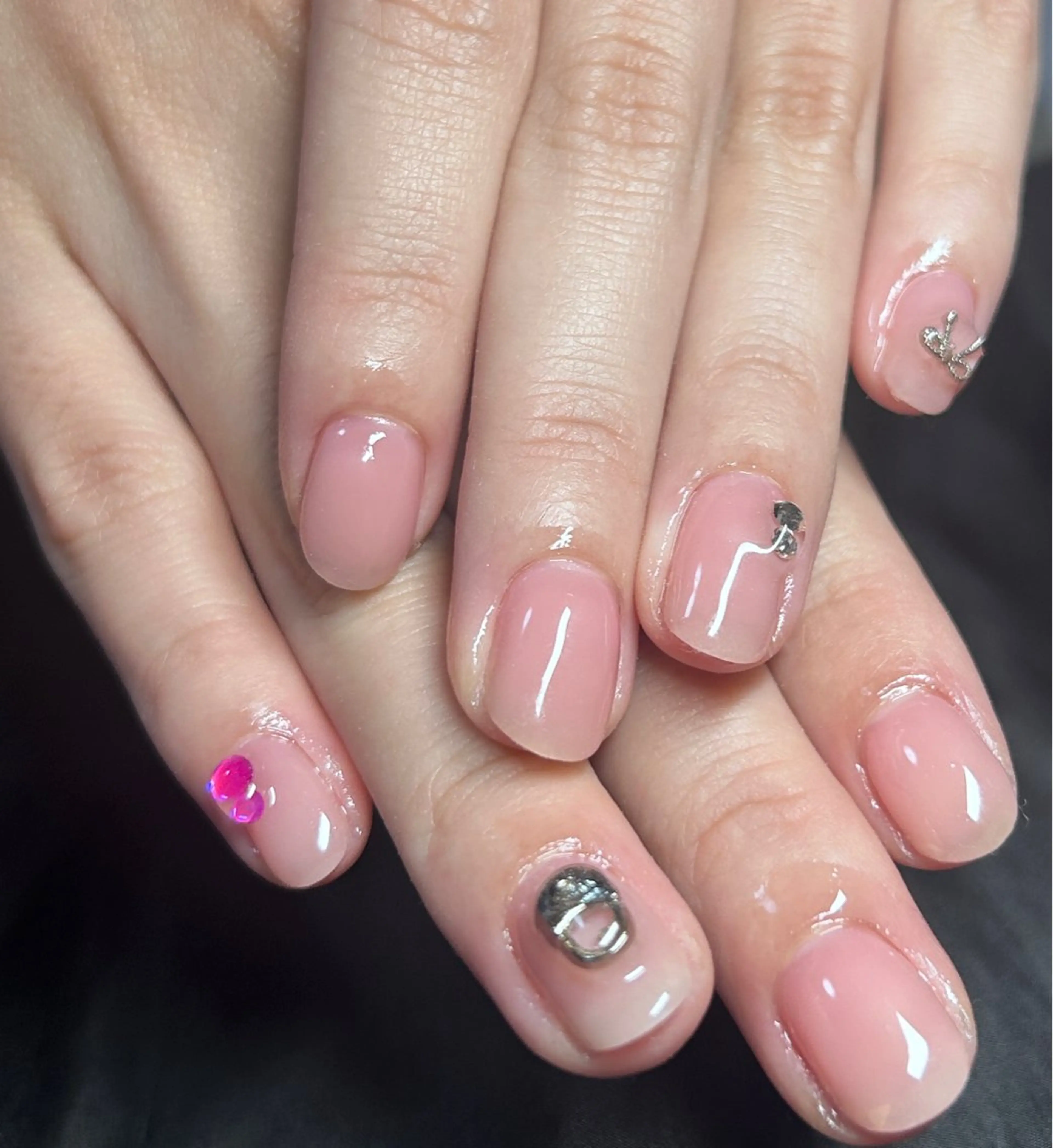 ネイル hello.nail所属・Horie 雪のネイルデザイン