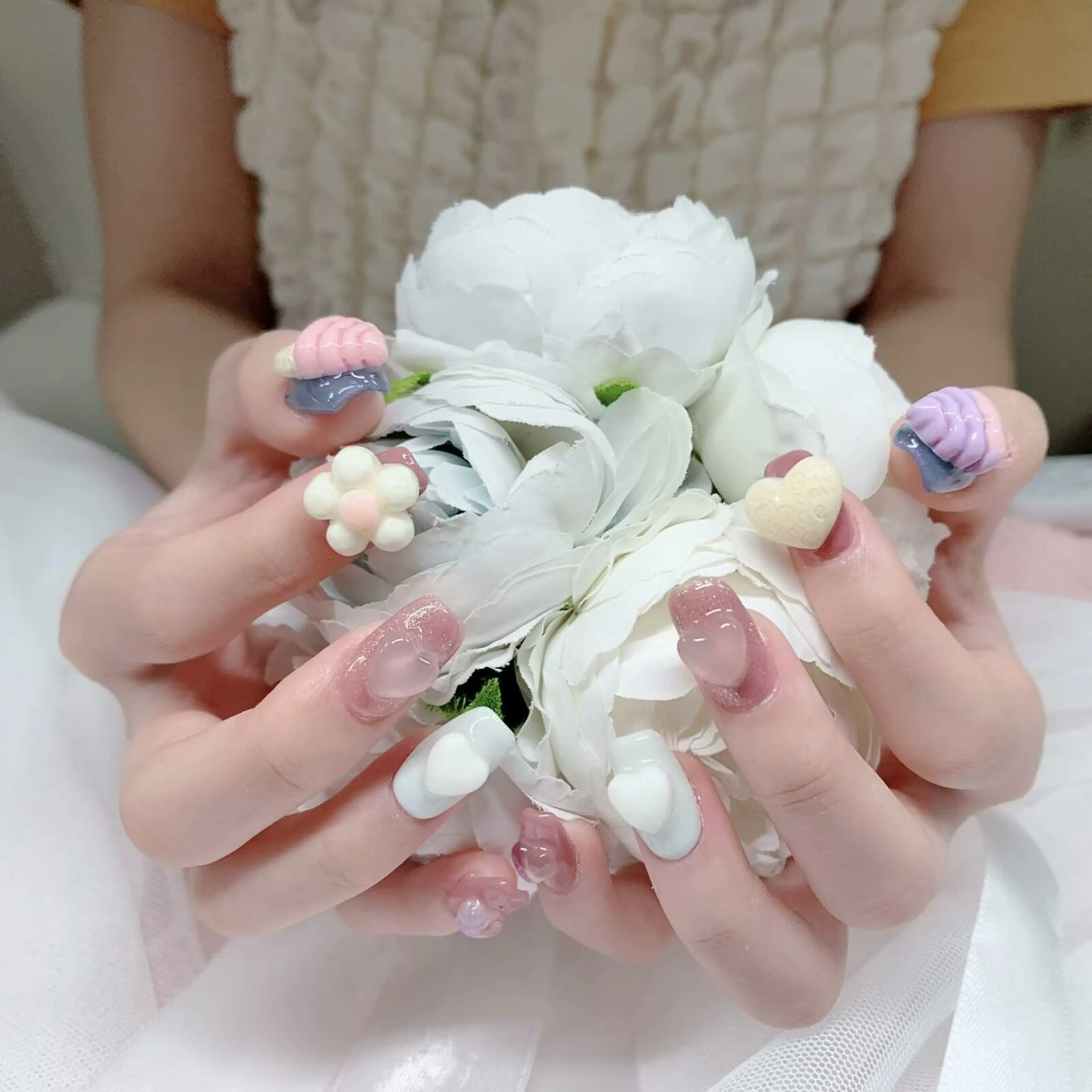 ネイル ハンドネイル Kira Nail 🍀AOのネイルデザイン