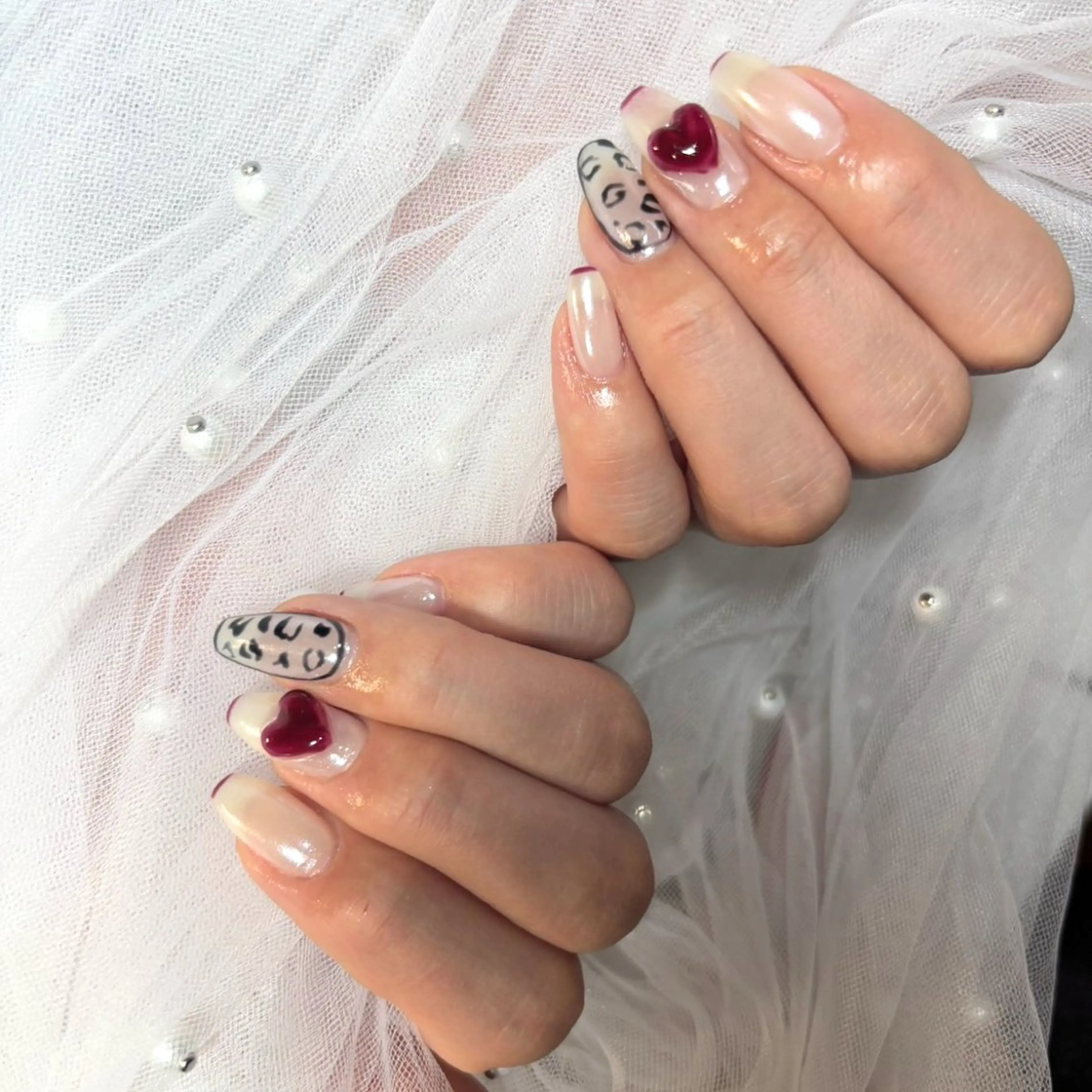 ネイル ピュアアクア所属・斧田 莉穂のネイルデザイン