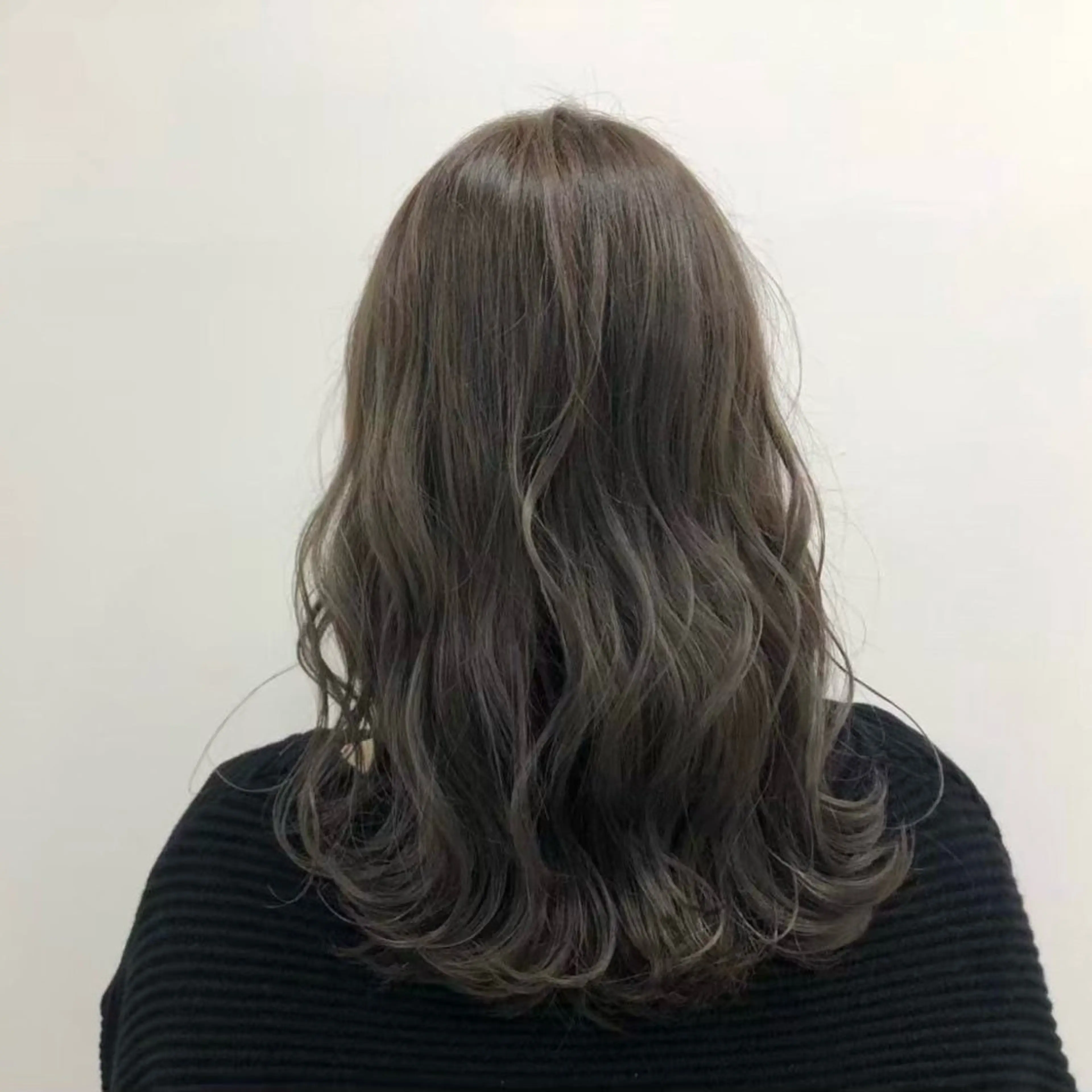 カラー 🍀癒しヘッドスパ付 💚真凜のヘアスタイル