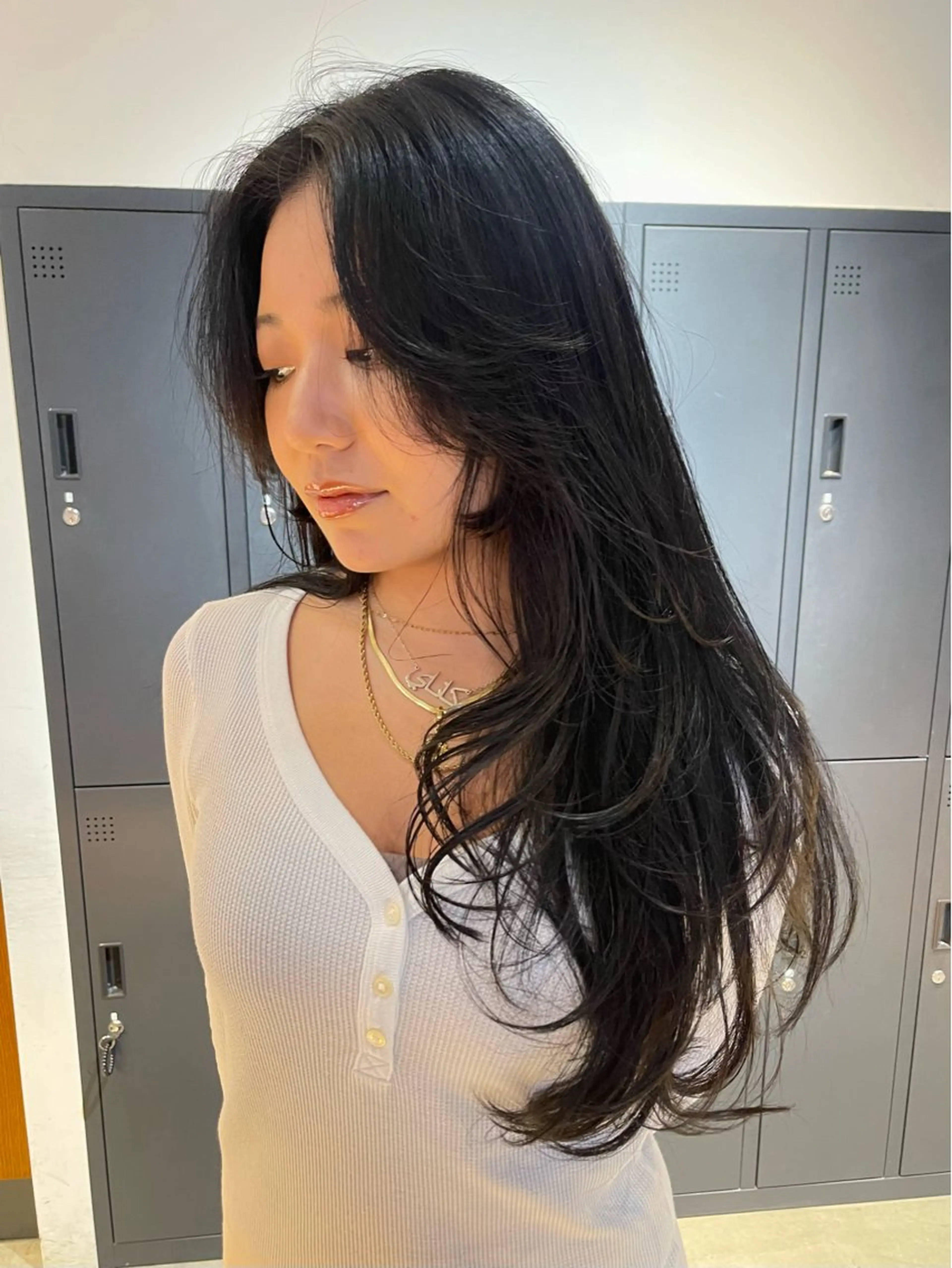 ロング カラー カット ヘアカラー トリートメント 🫧うる艶レイヤー /グレージュ🪐リサのヘアスタイル