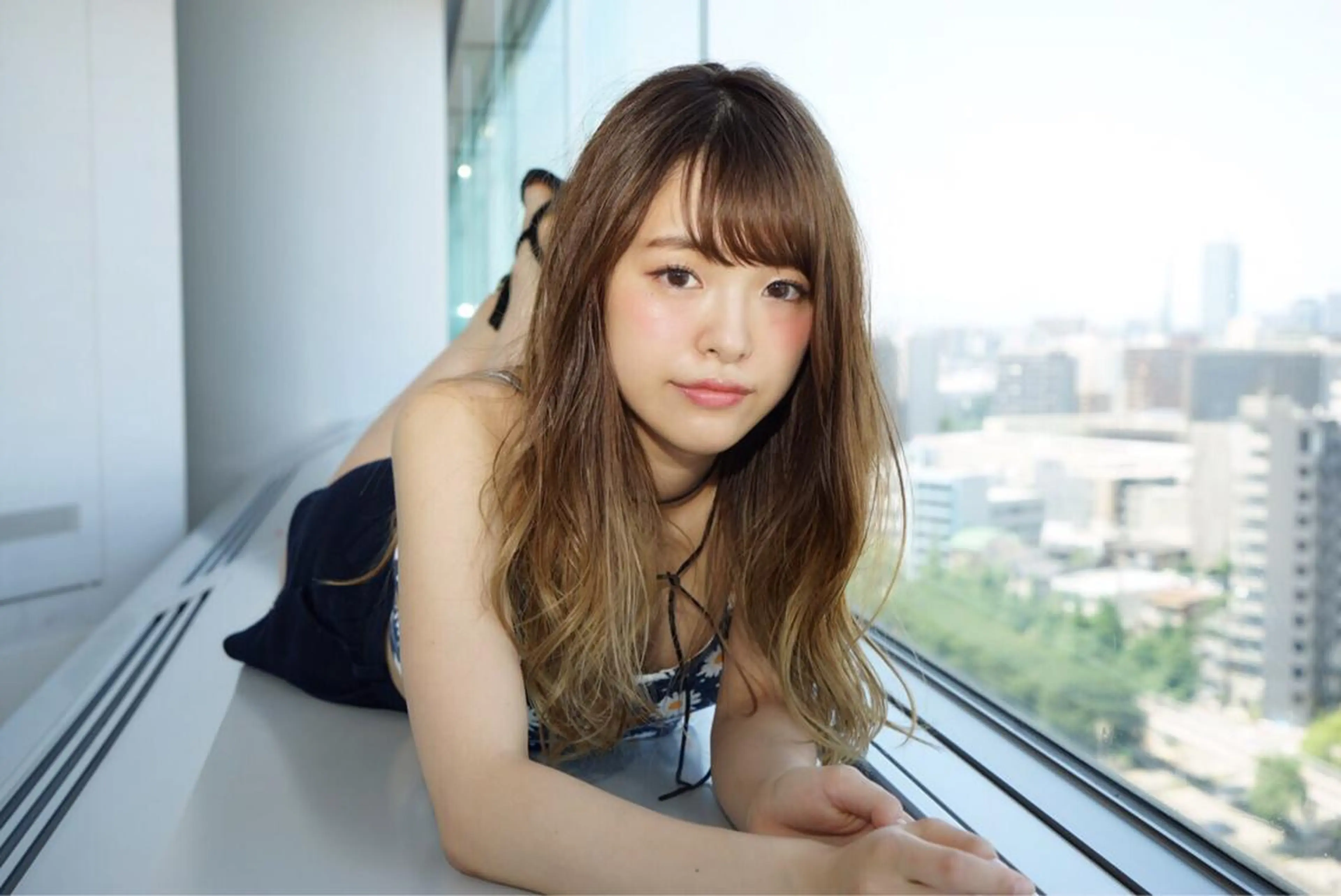 セミロング ロング カラー 加藤 あやみのヘアスタイル