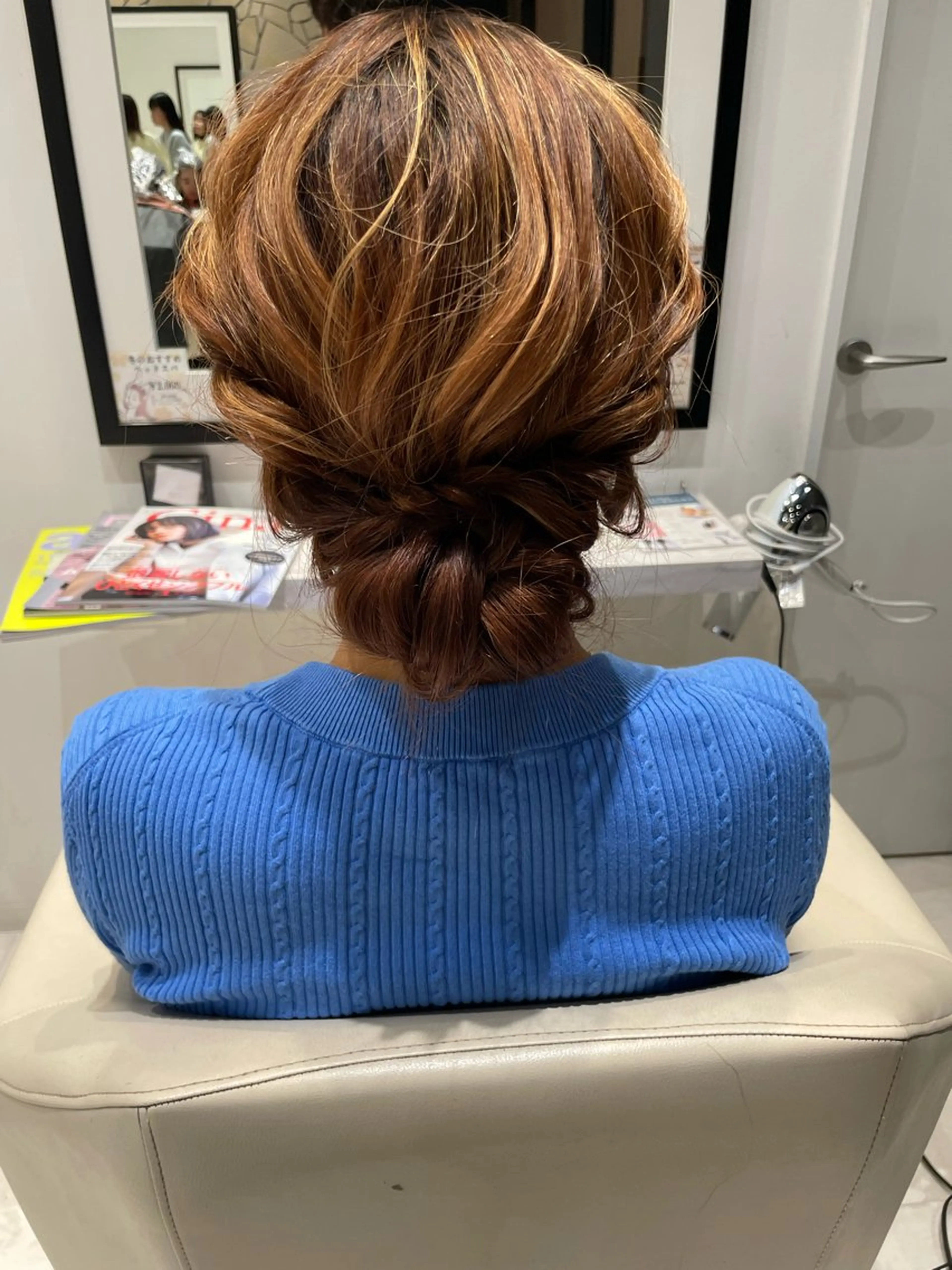 セミロング ヘアアレンジ トリートメント カット ヘアカラー トリートメント k-twoたき✨艶感 カラー／美髪矯正のヘアスタイル