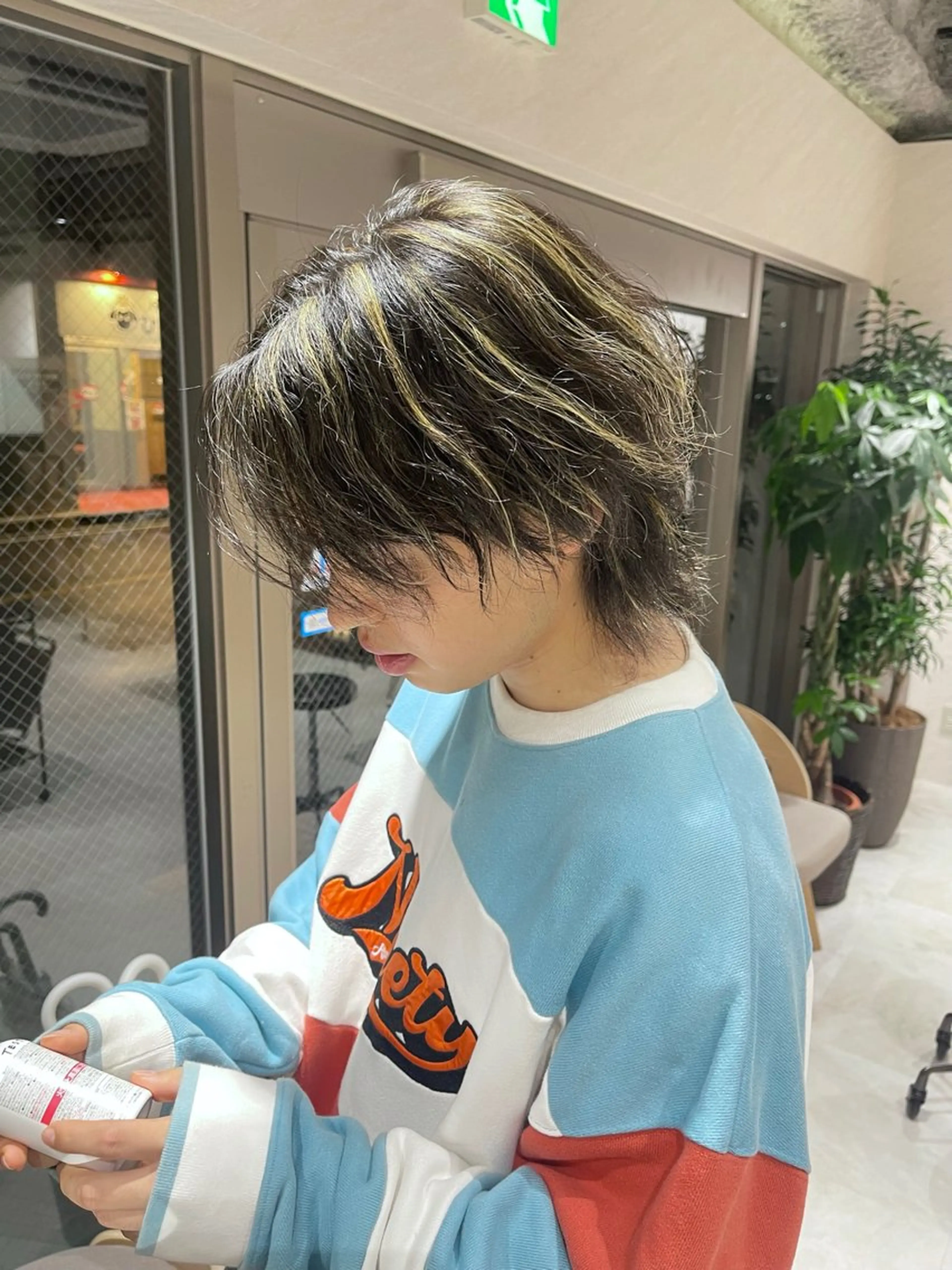 ショート カラー メンズ メンズハイライト ハイライトカラー ハイライト ヘアカラー トリートメント ヘアセット 🩵ボブ/レイヤー /髪質改善🩵のヘアスタイル