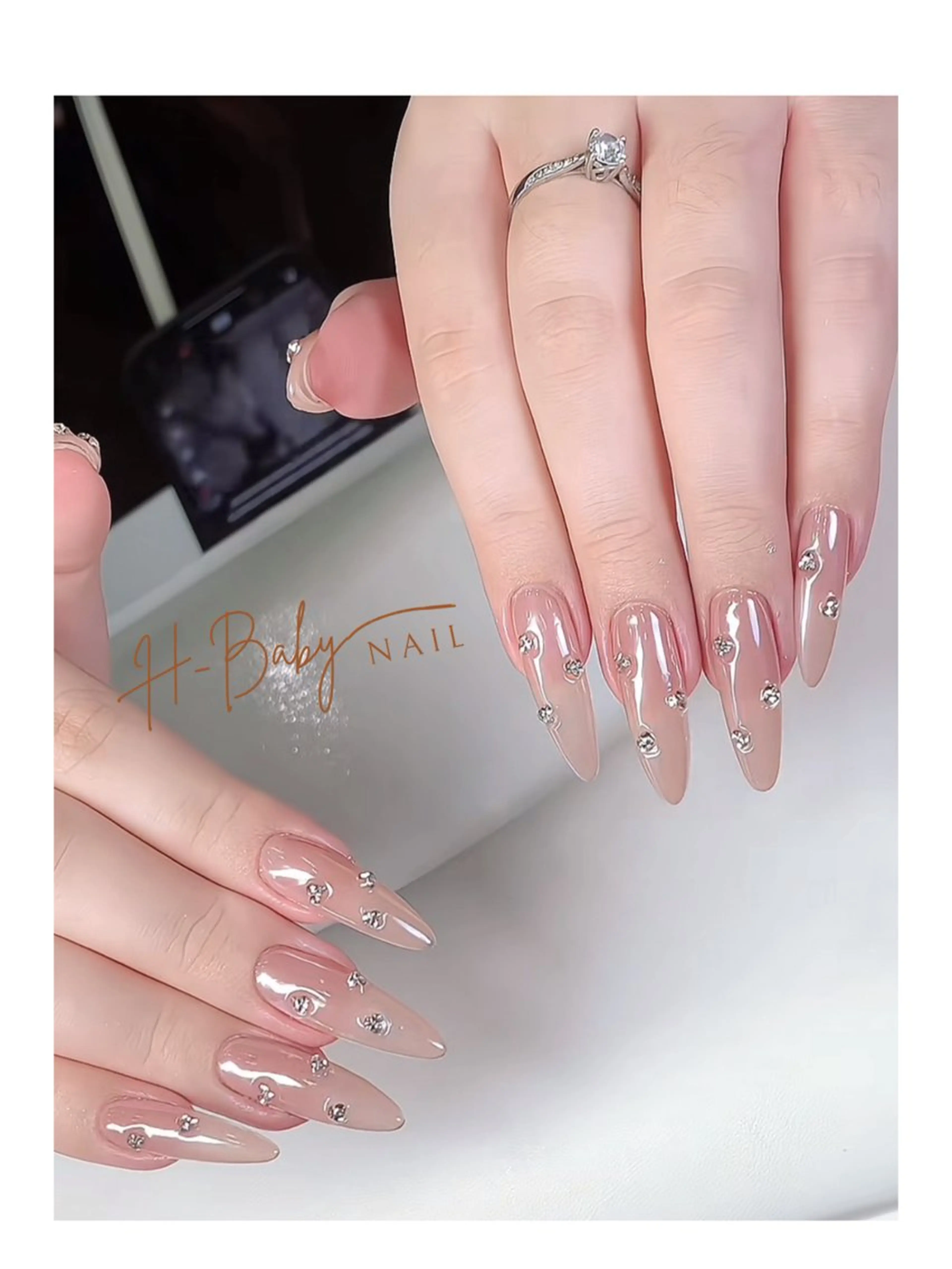 ネイル オーロラネイル フレンチネイル グラデーション 氷ネイル・うるうるネイル キラキラネイル ハンドネイル H.baby Nail Salonのネイルデザイン