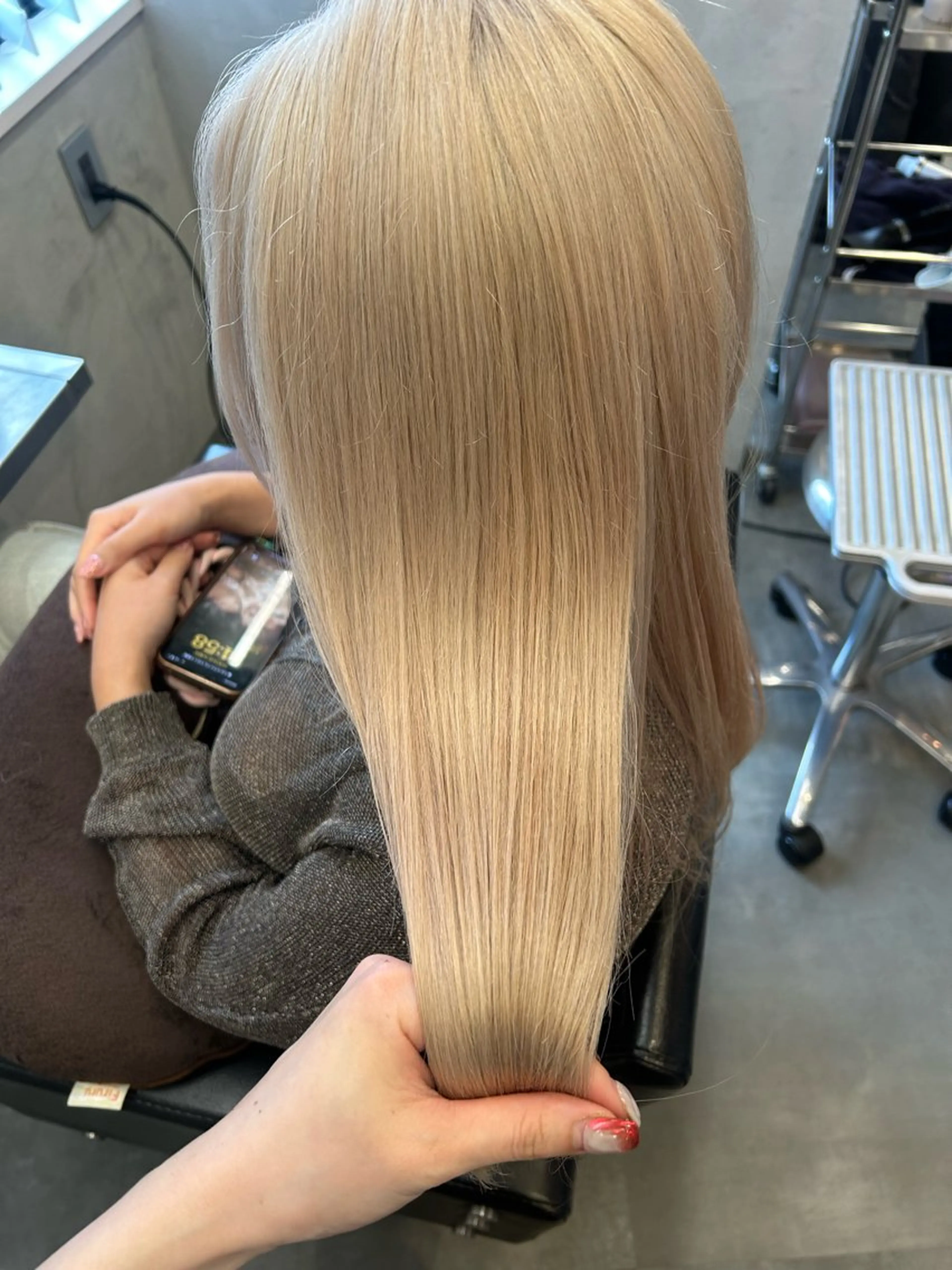 ロング カラー ヘアカラー トリートメント Haru/THREE …by velvetのヘアスタイル