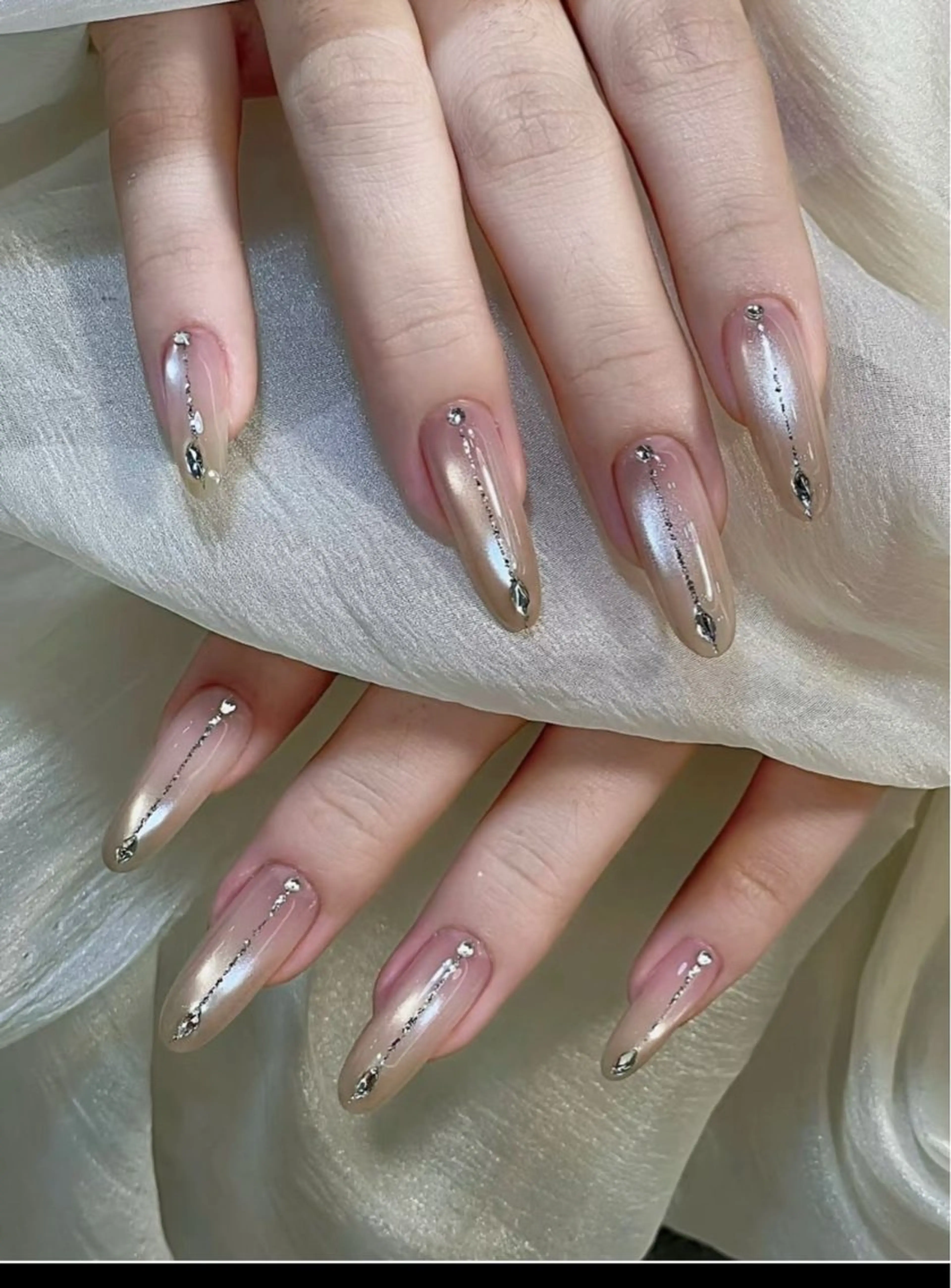 ネイル アートネイル フレンチネイル ジェルネイル キラキラネイル ニュアンスネイル Ryu Nail Studio所属・Ryu Nail YukiChanのネイルデザイン