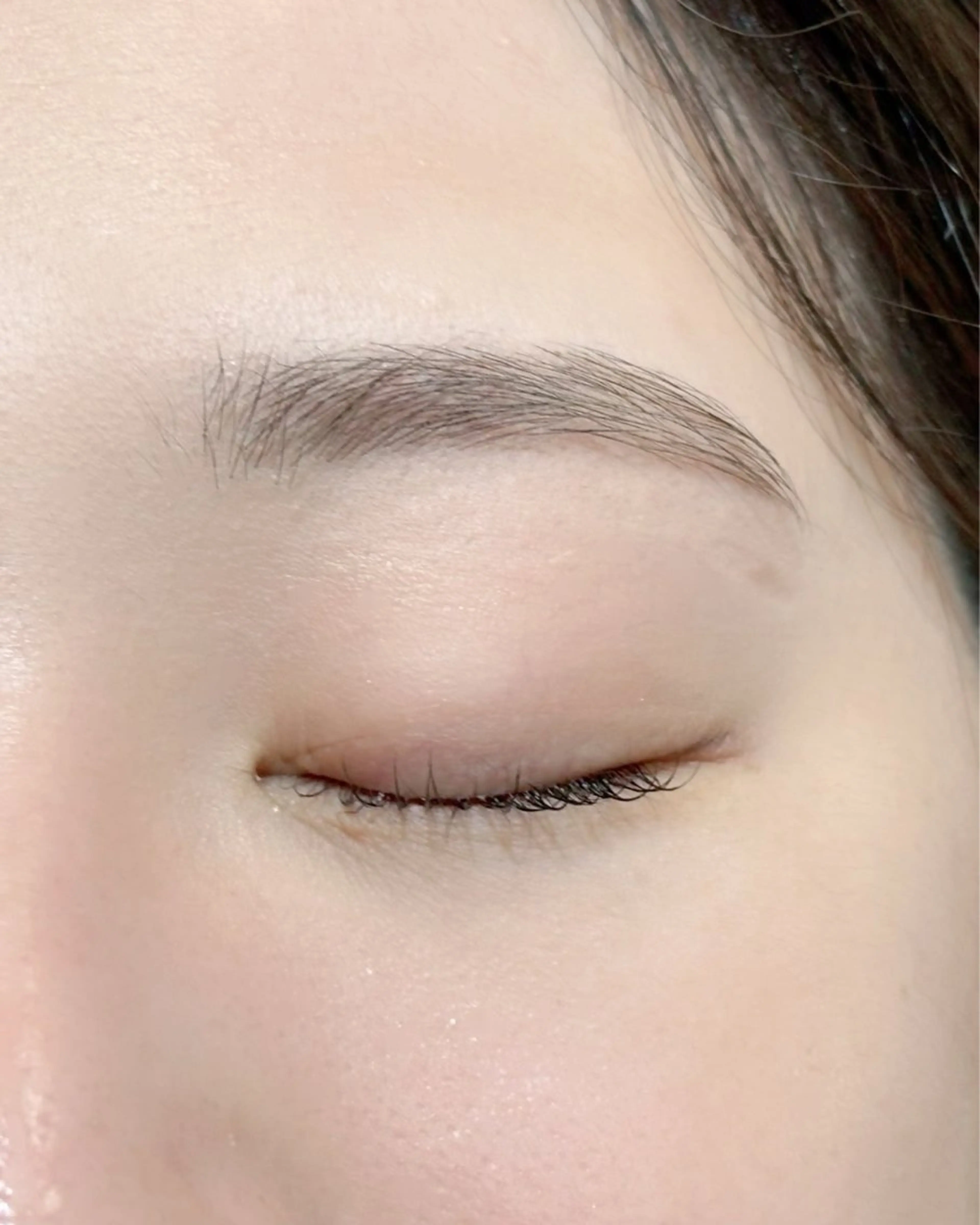 アイブロウ ワックス脱毛 Kanami カナミのマツエク・マツパデザイン