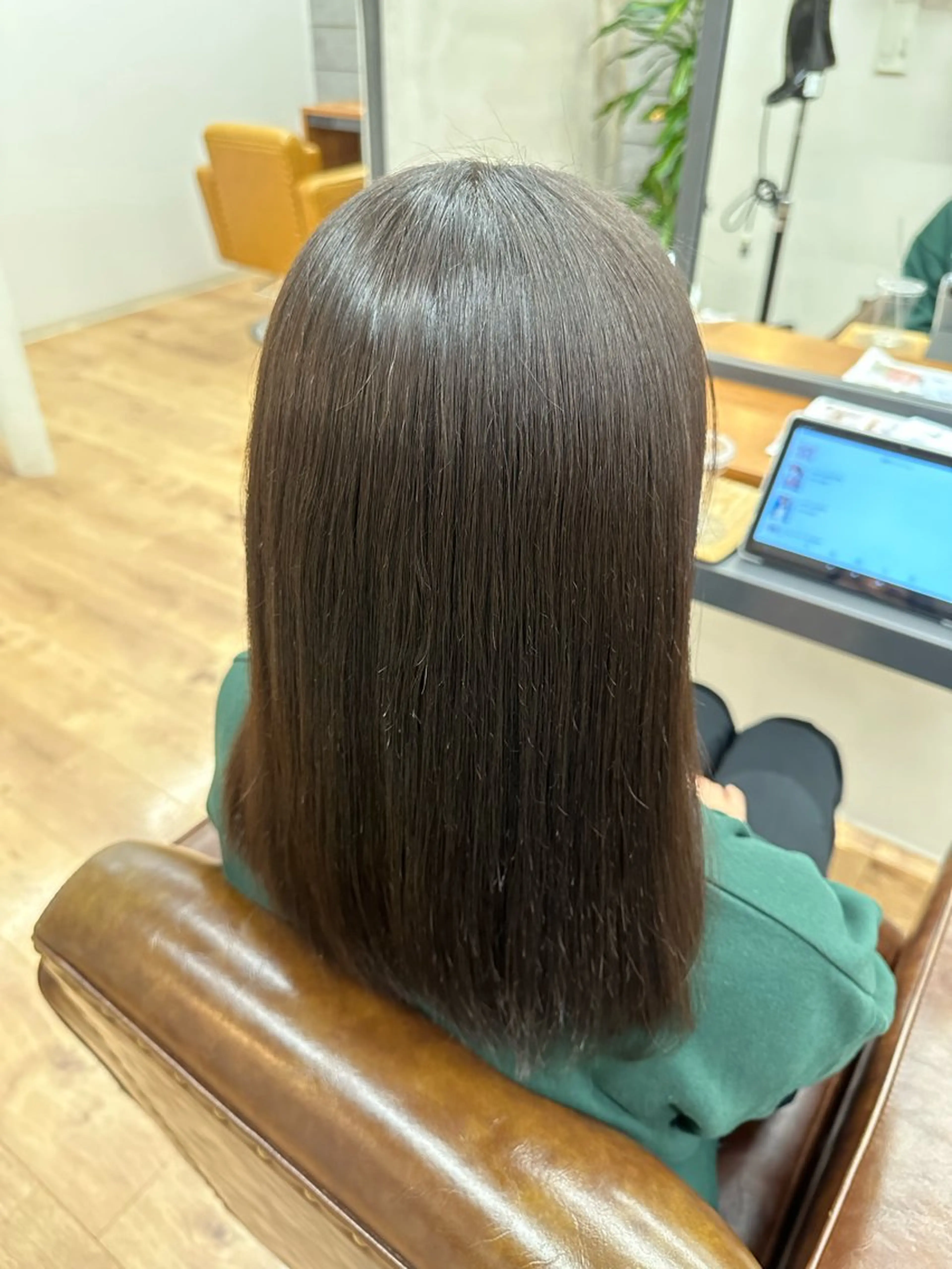 セミロング LiL by lamiell所属・LiL RYUSEIのヘアスタイル