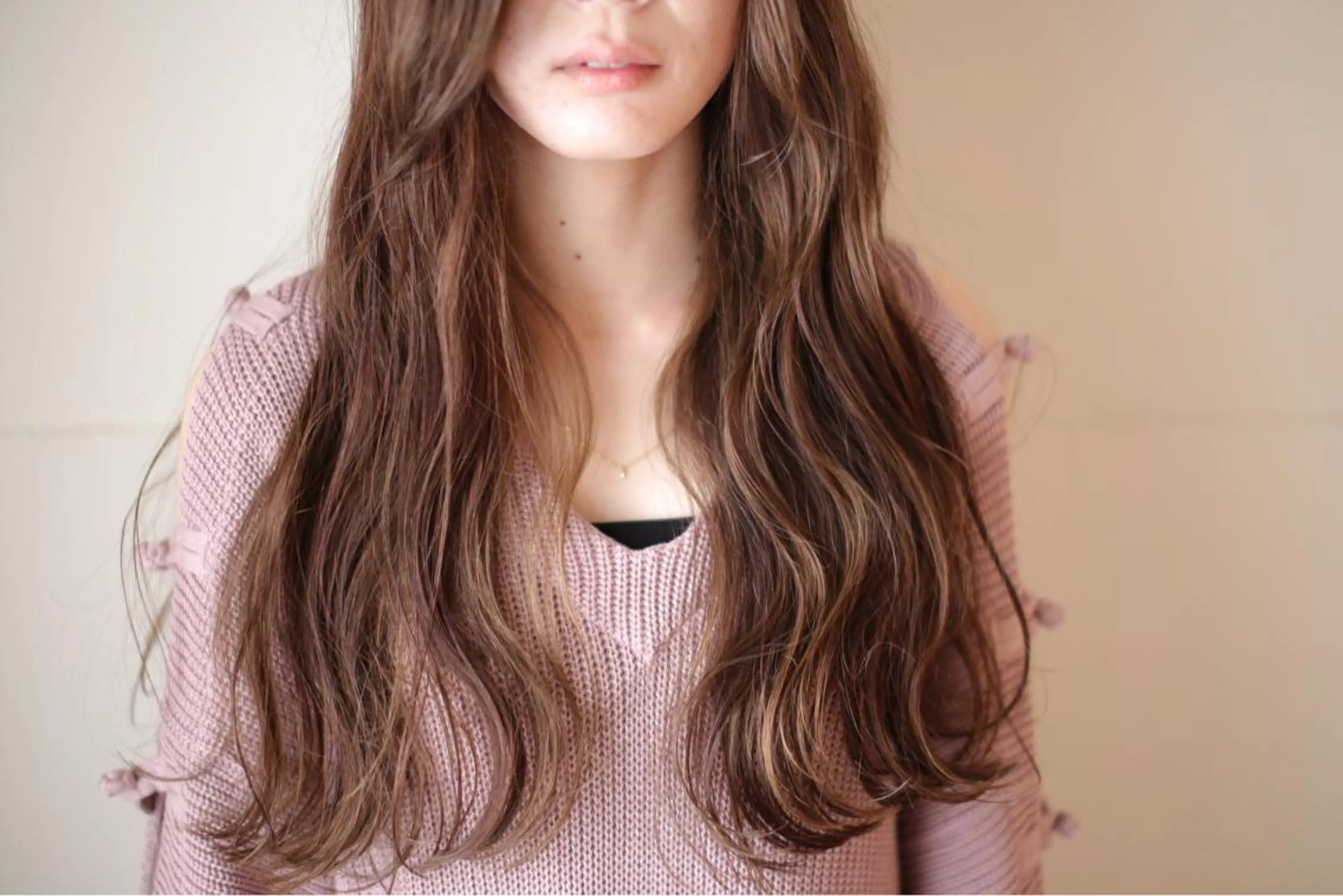 ロング 加藤 利基のヘアスタイル