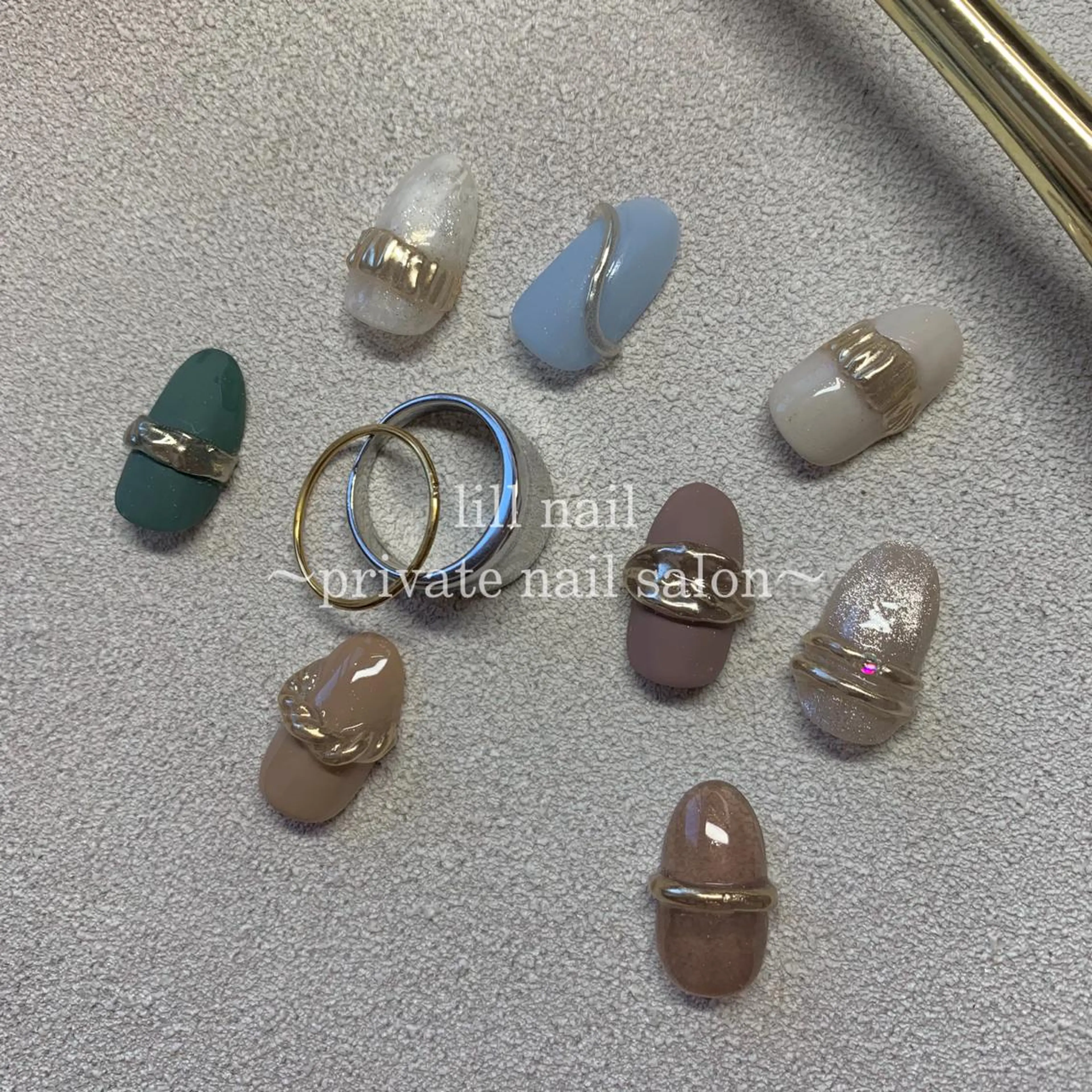 ミディアム pllia beautyのネイルデザイン