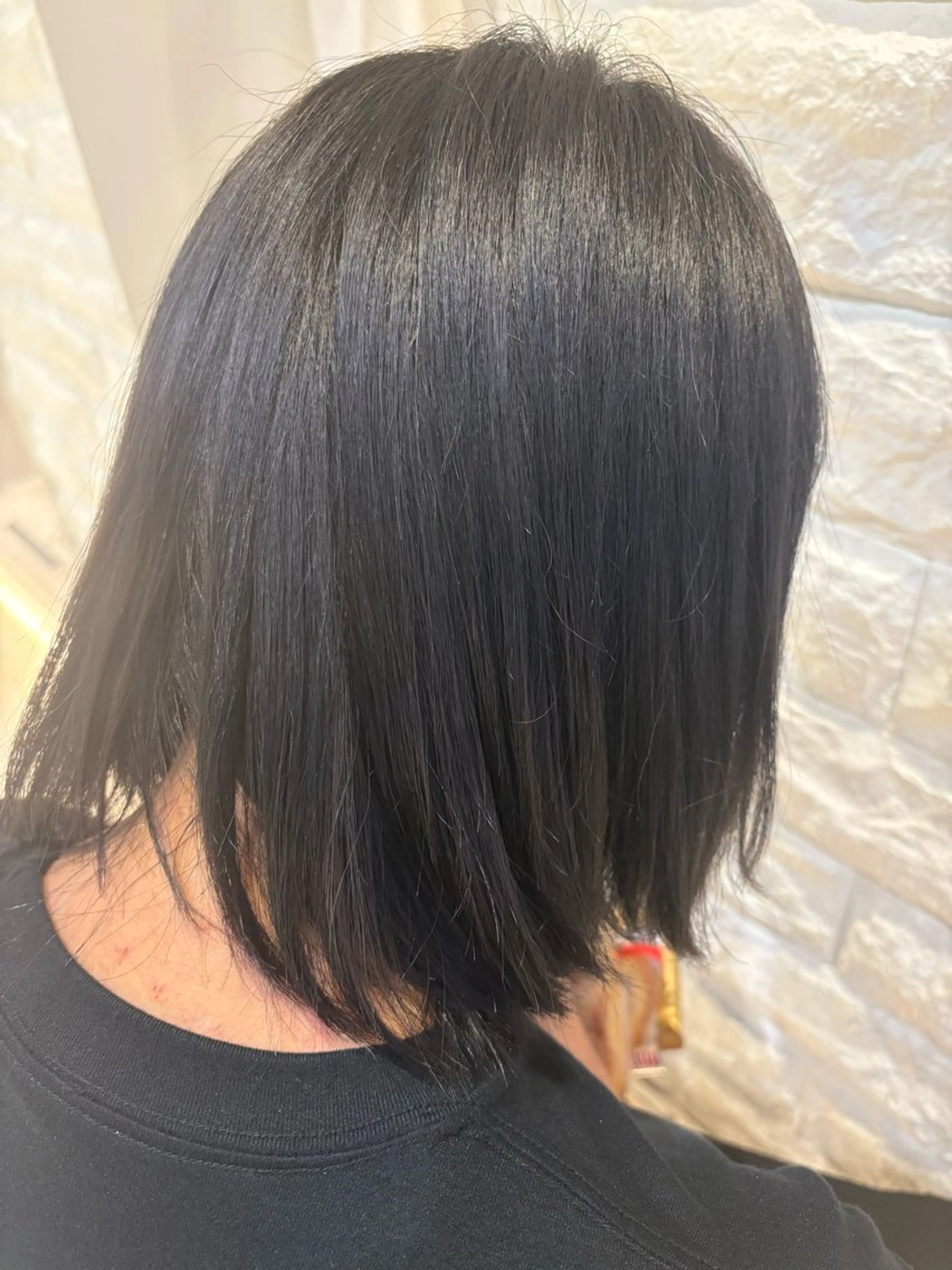 ミディアム JEAN CLAUDE BIGUINE 横浜ベイクォーター店所属・Koharu 髪質改善カラーのヘアスタイル