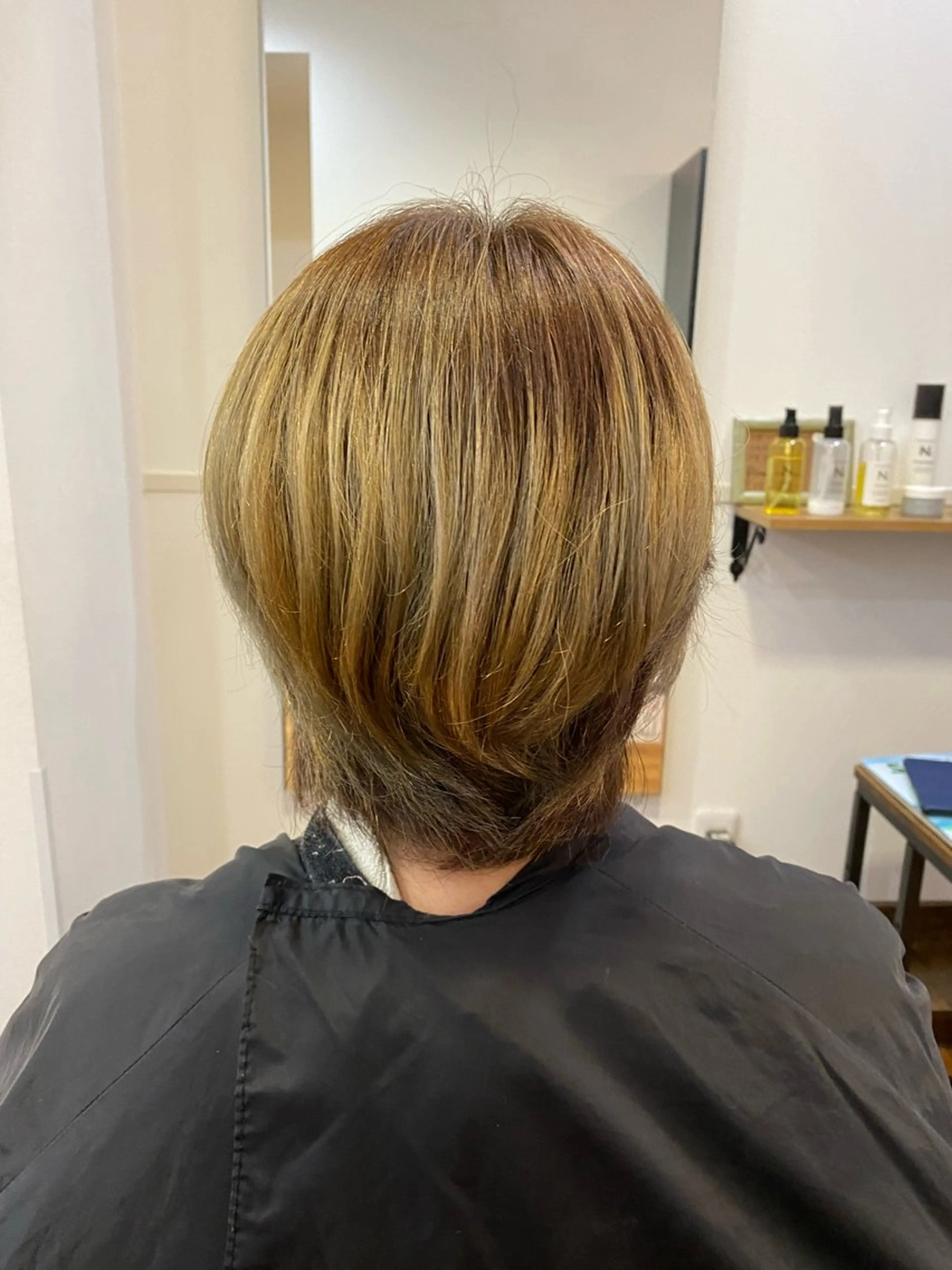 カラー flower所属・奥井 姫華のヘアスタイル