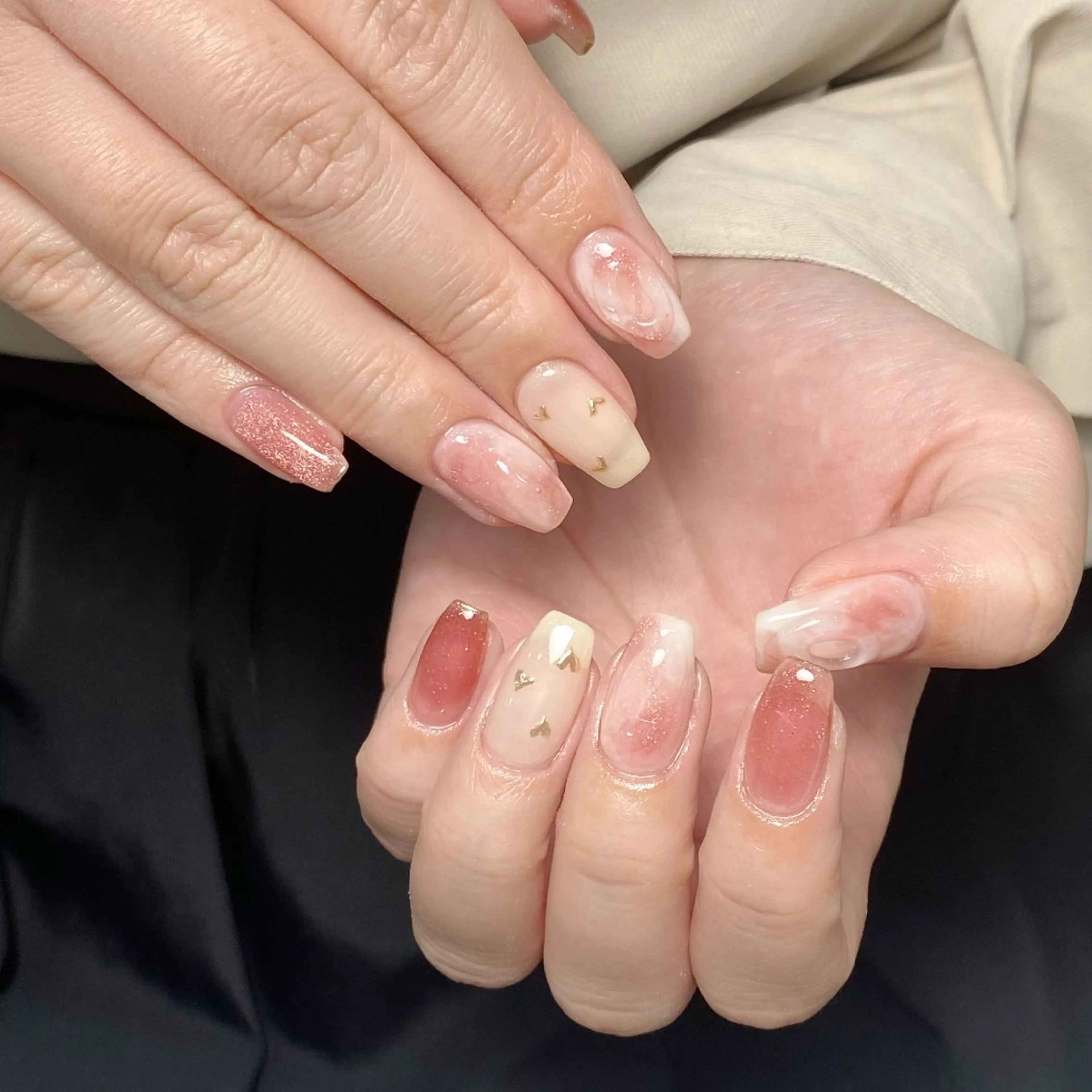 ネイル クリアネイル フラッシュネイル フットネイル フレンチネイル ジェルネイル ハンドネイル UM Nail Salonのネイルデザイン