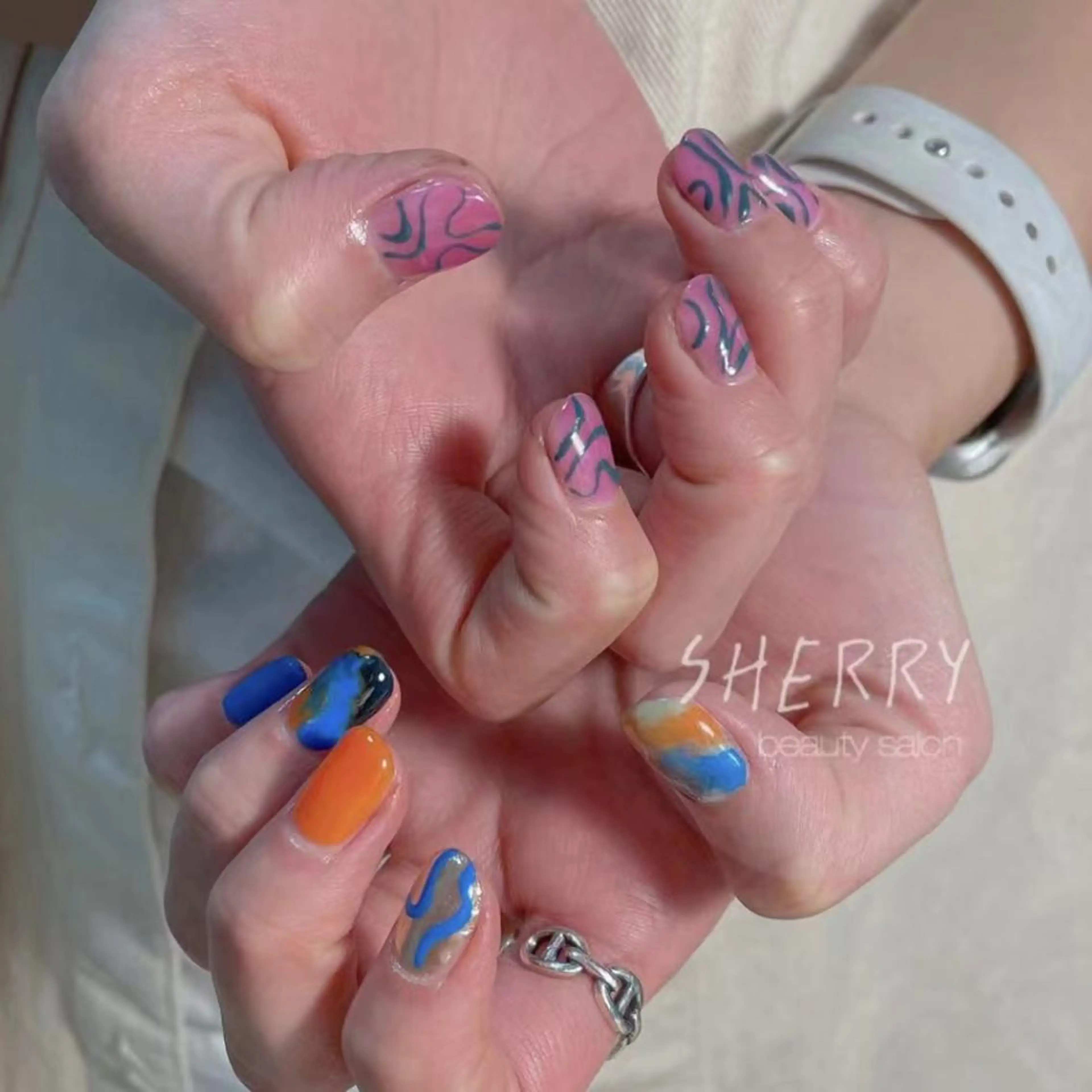 ネイル moe自宅ネイルサロン所属・萌 自宅ネイルサロンのネイルデザイン