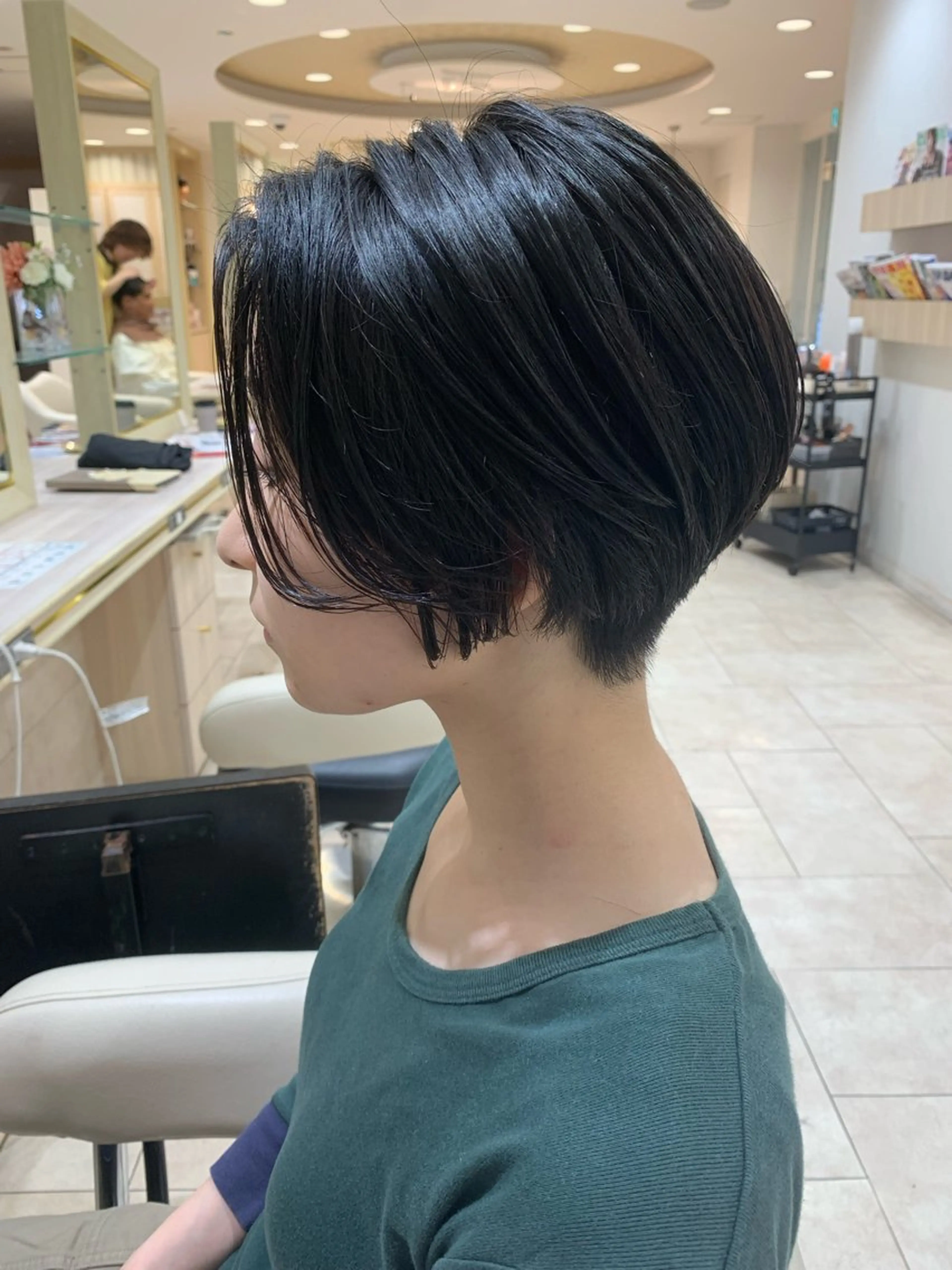 ショート 小川 莉世のヘアスタイル