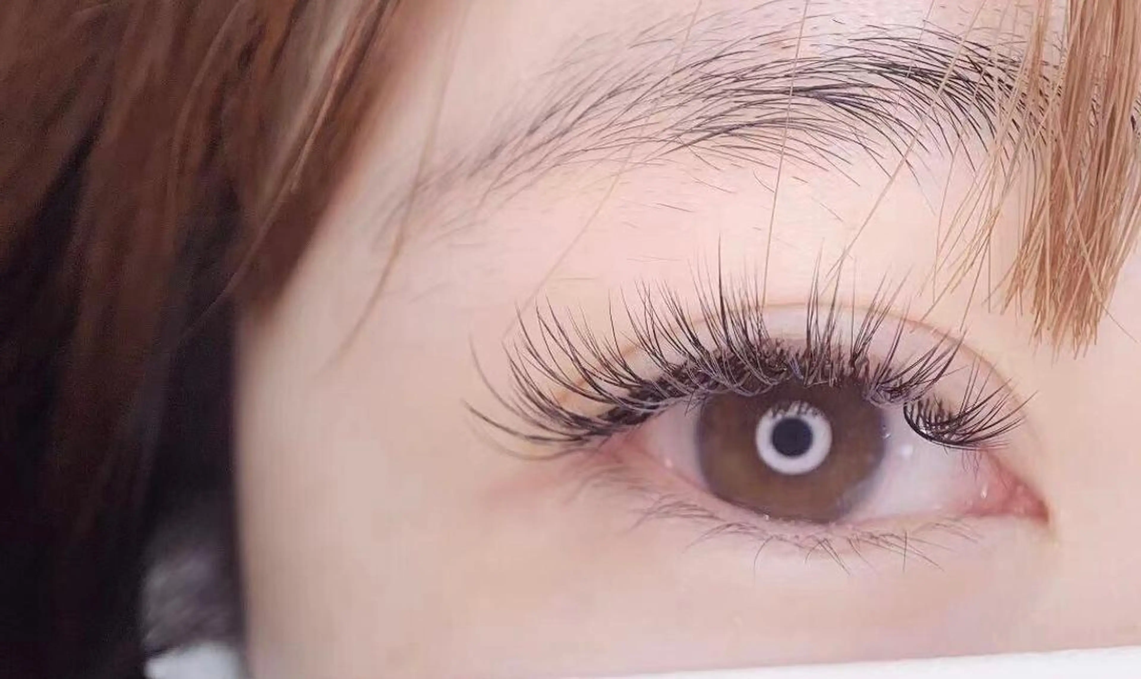 マツエク・マツパ リン リンのネイルデザイン