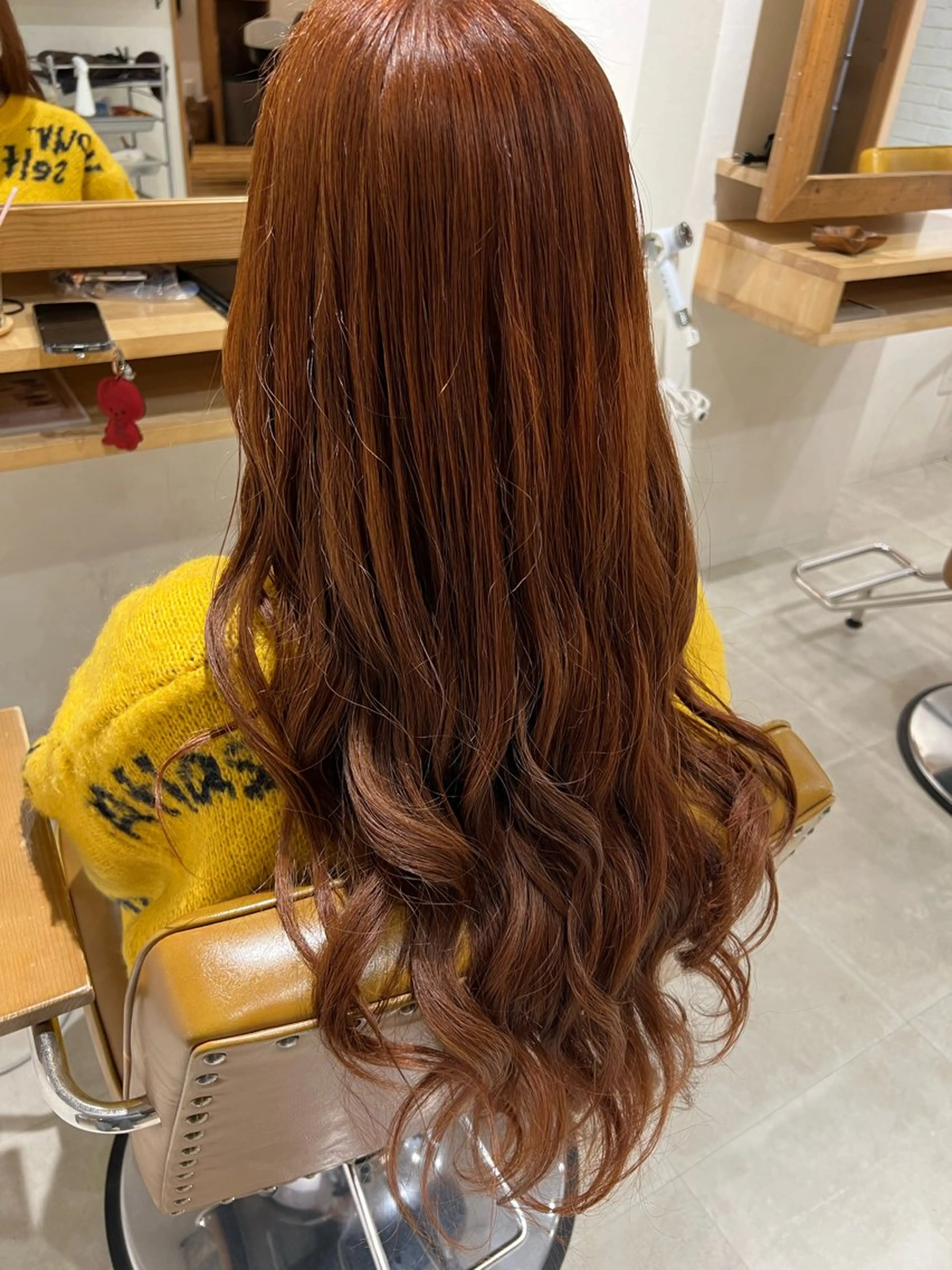 ロング カラー たかはた すずかのヘアスタイル