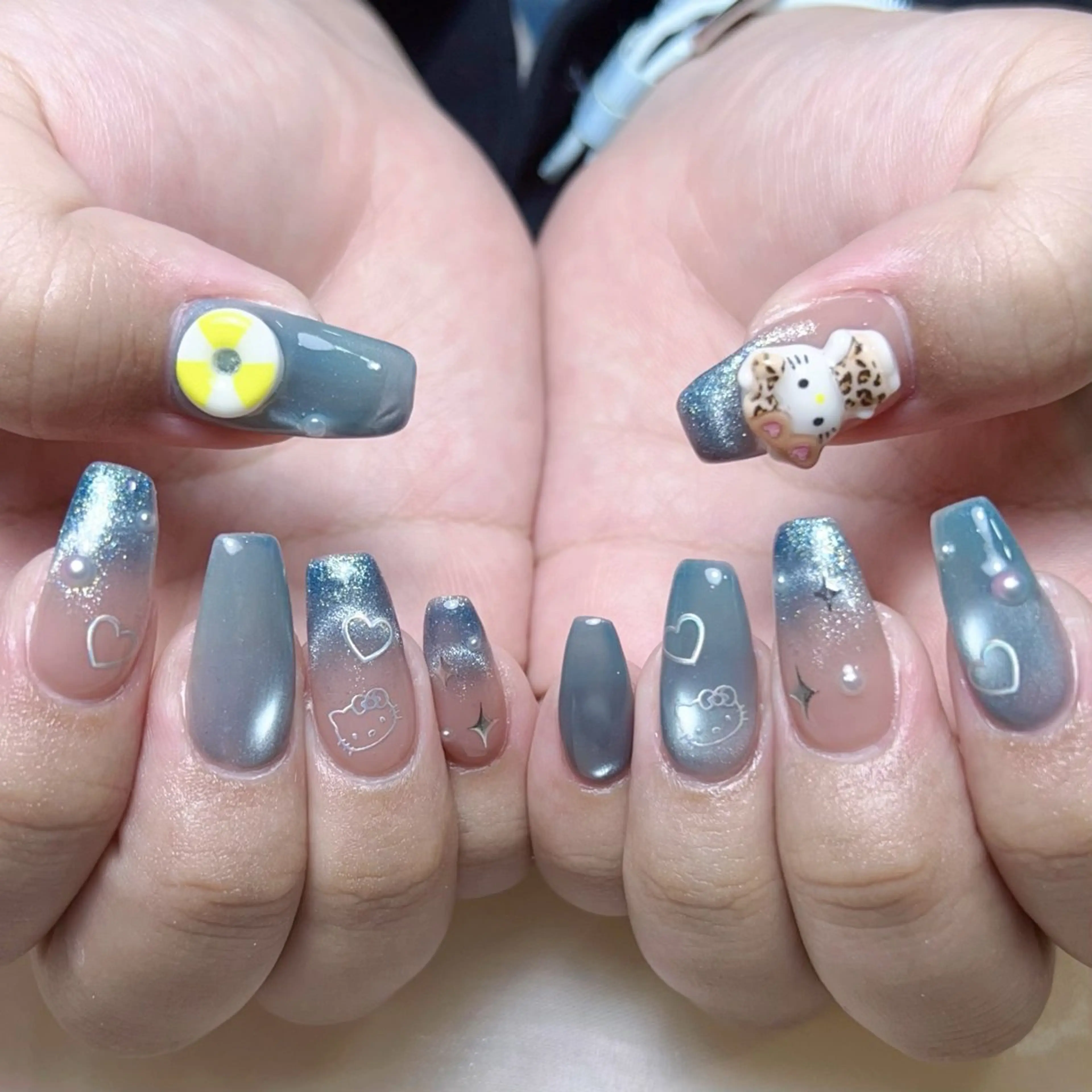 ネイル ハンドネイル NAILサロン 木にいるのネイルデザイン
