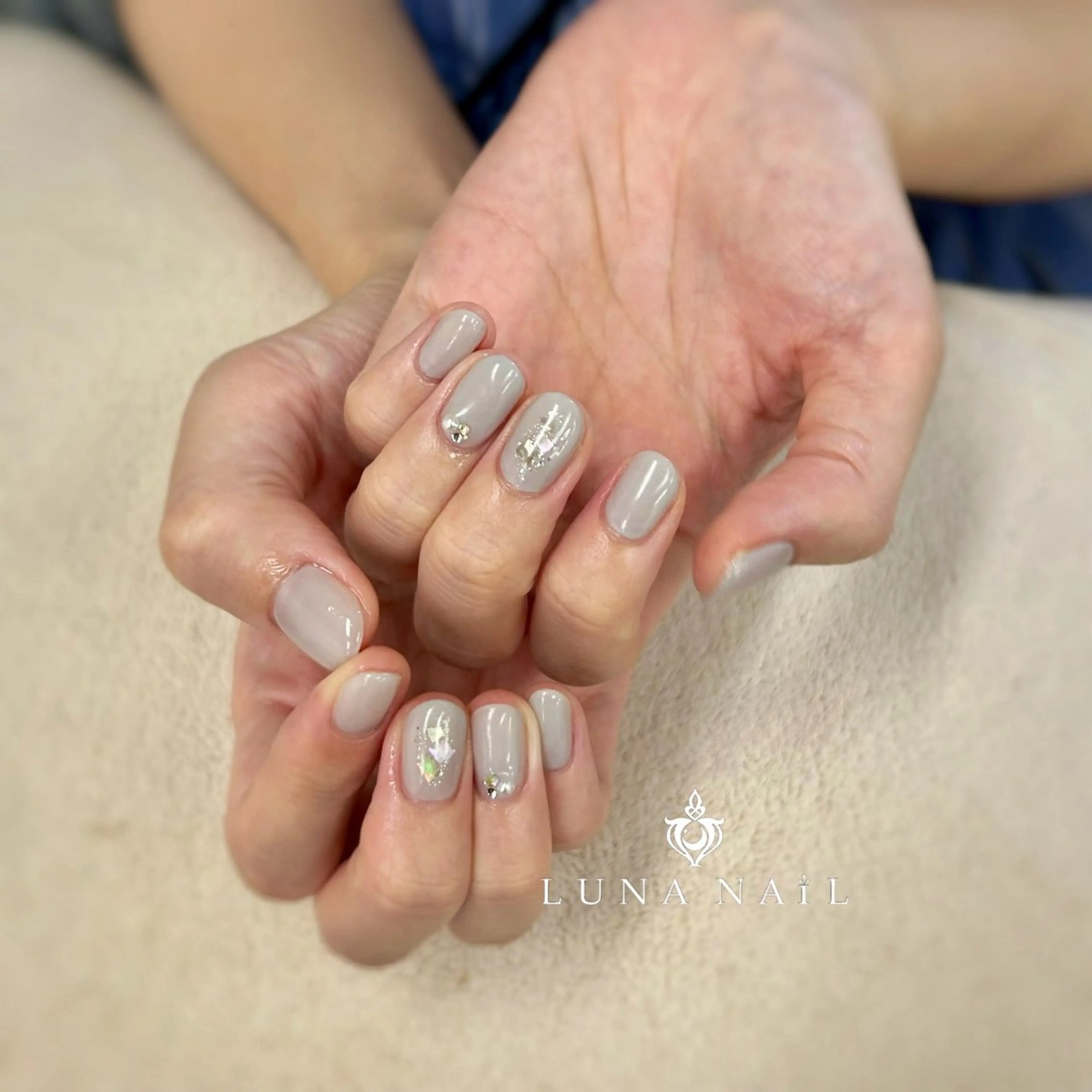 ネイル アトリエ　ミモザ所属・いまむら あかりのネイルデザイン