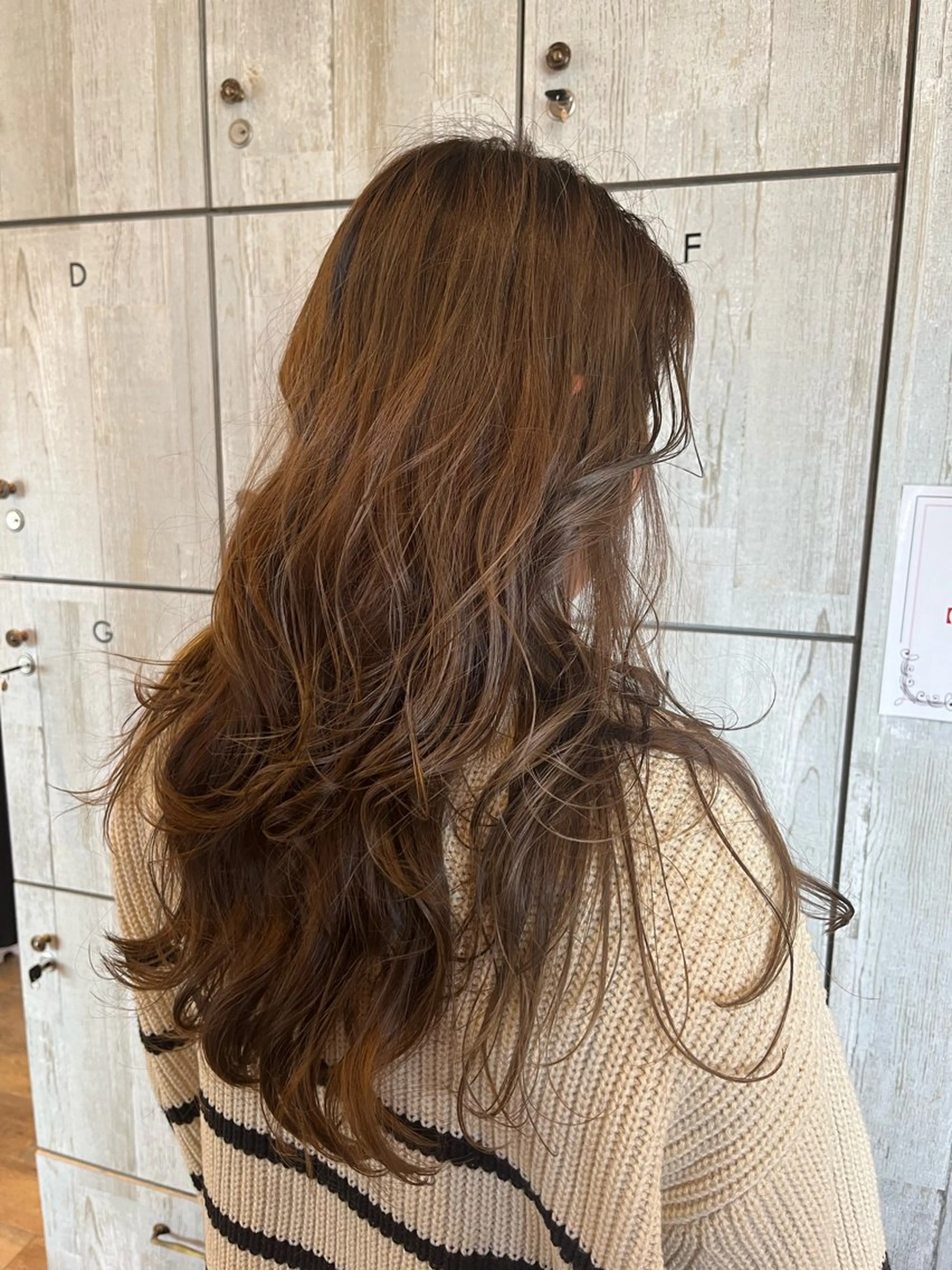 ロング カラー ベージュカラー ブラウンカラー ブラウンベージュ ハイレイヤー レイヤーカット 顔まわり/オフィス カラー/青栁優🔆のヘアスタイル