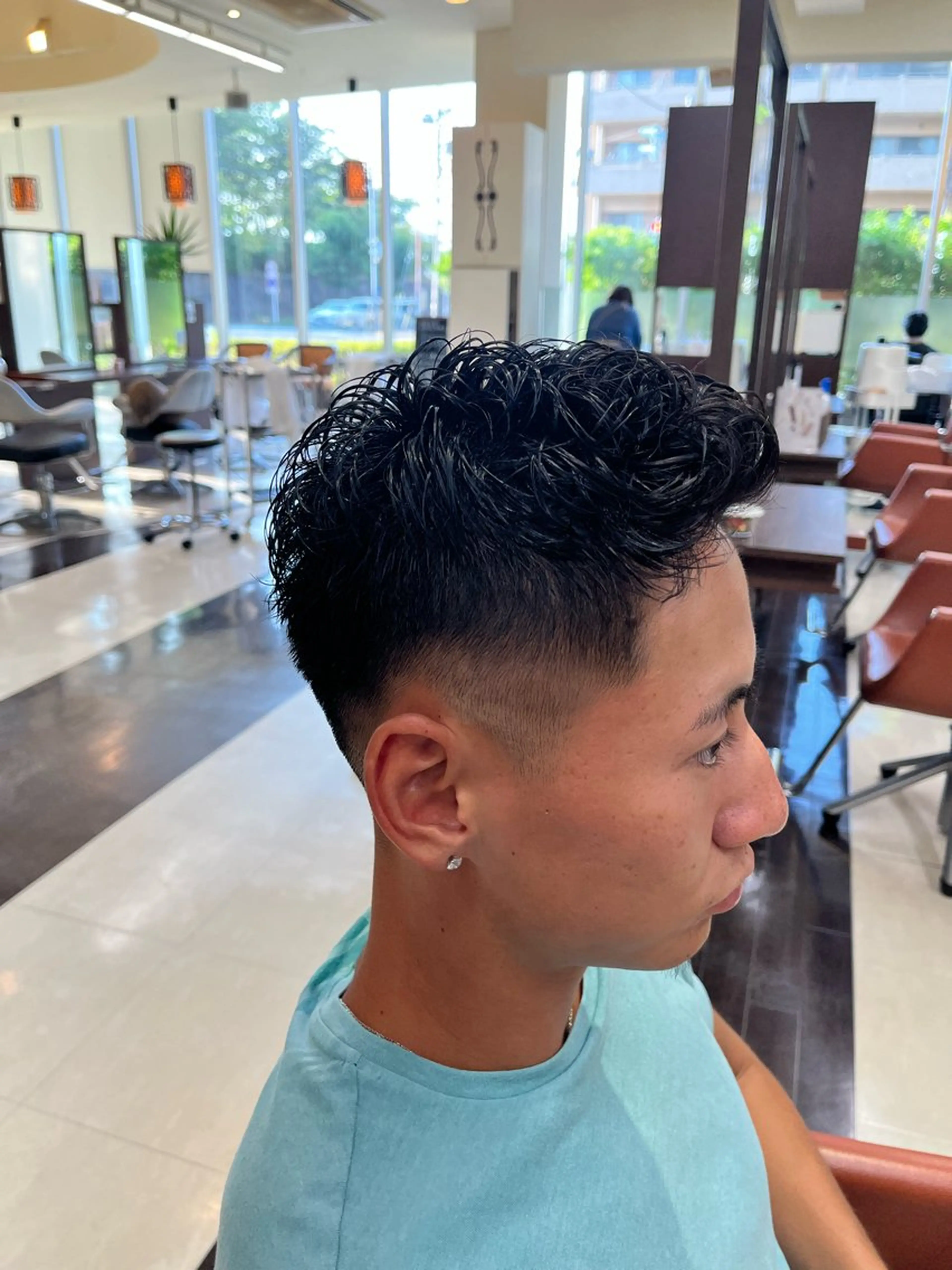 ショート パーマ メンズ フェードカット メンズパーマ ショートヘア ニュアンスパーマ AROH  men's cut&men's perm 船橋店所属・🧊メンズ特化🧊 高木航希のヘアスタイル