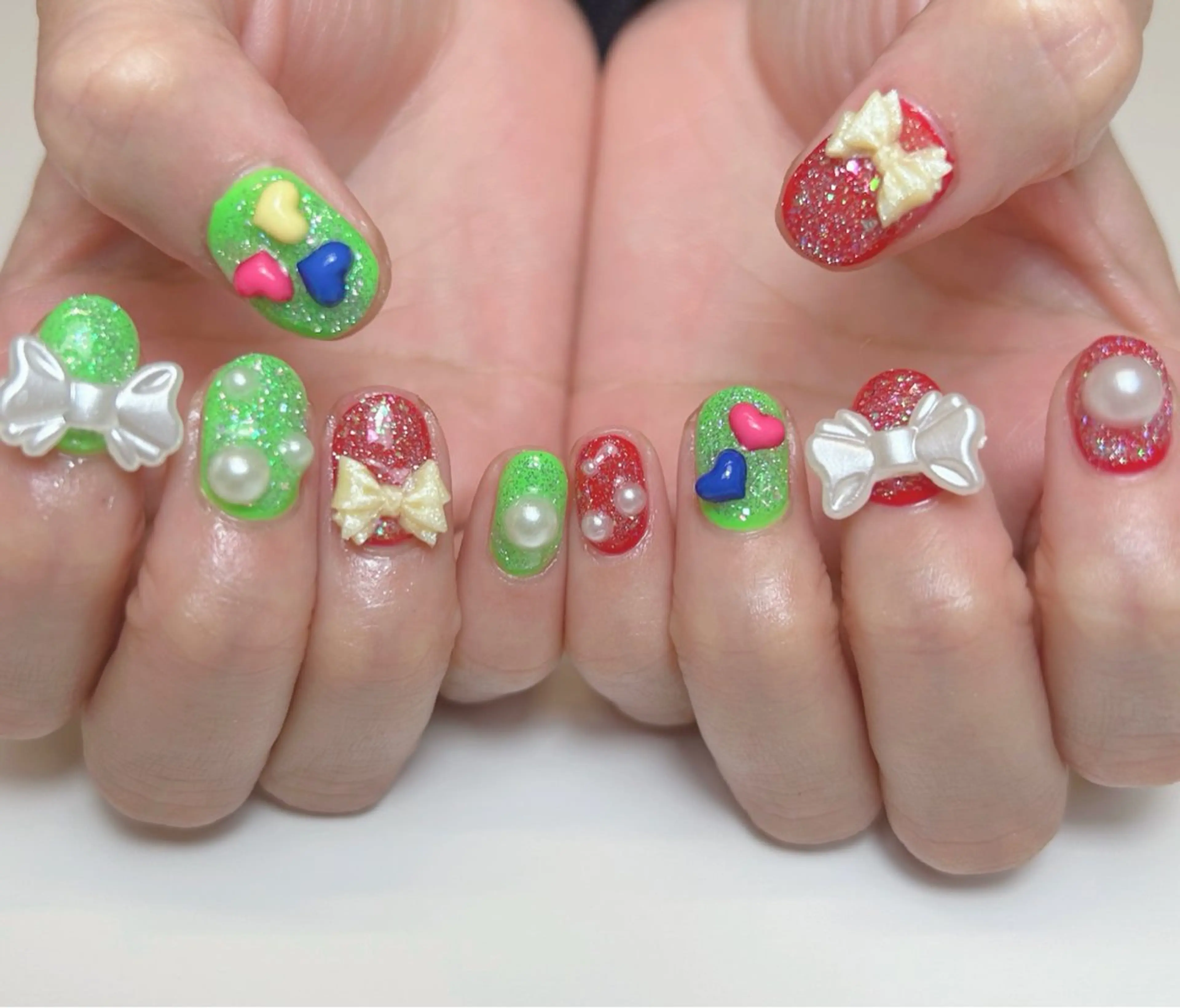 ネイル ハンドネイル 透灯 TOUTOU所属・透灯 TOUTOU 🪄のネイルデザイン