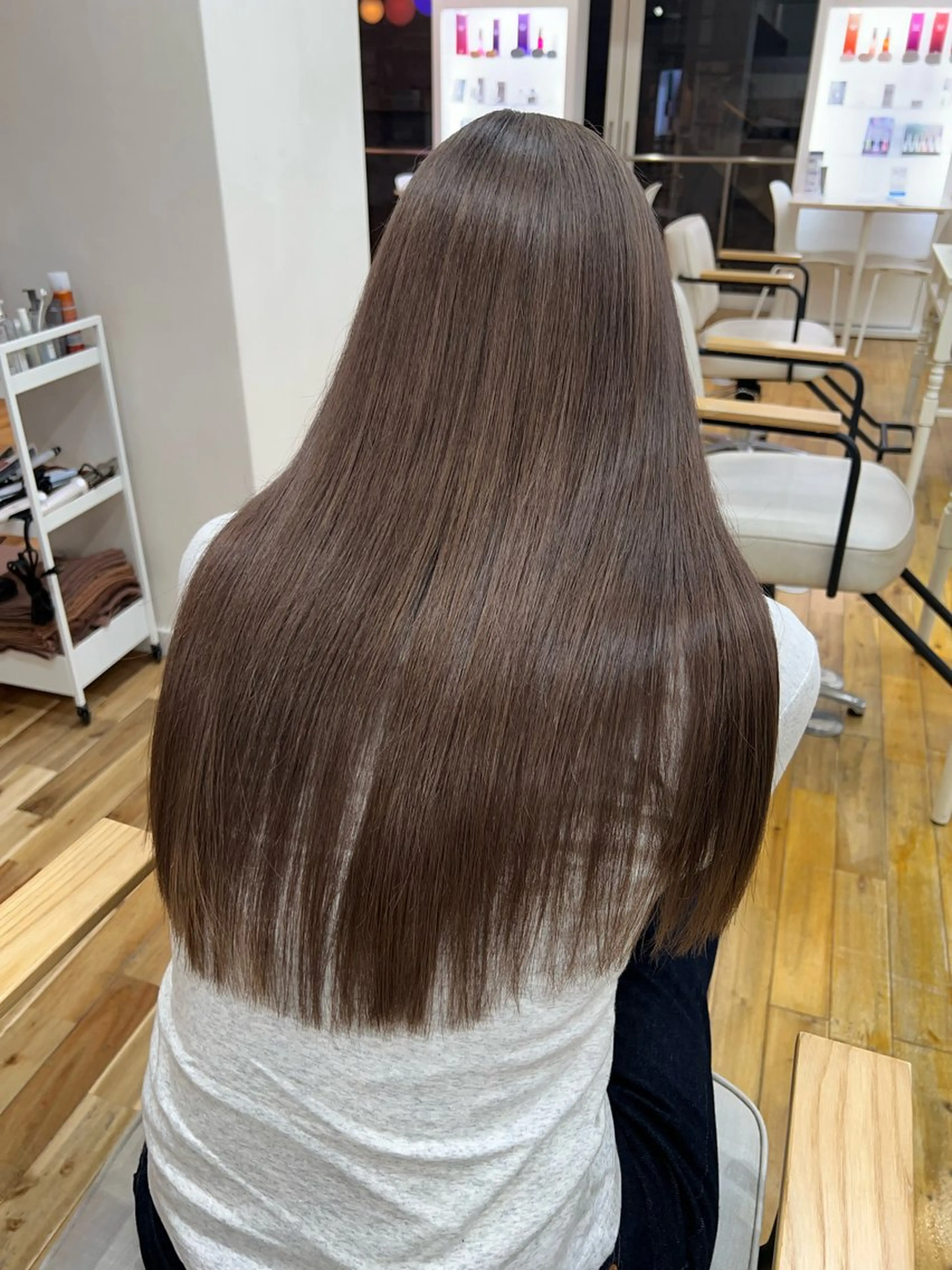 ロング カラー ヘアカラー トリートメント 一樹ハイトーン/ブリ ーチ/透明感カラーのヘアスタイル