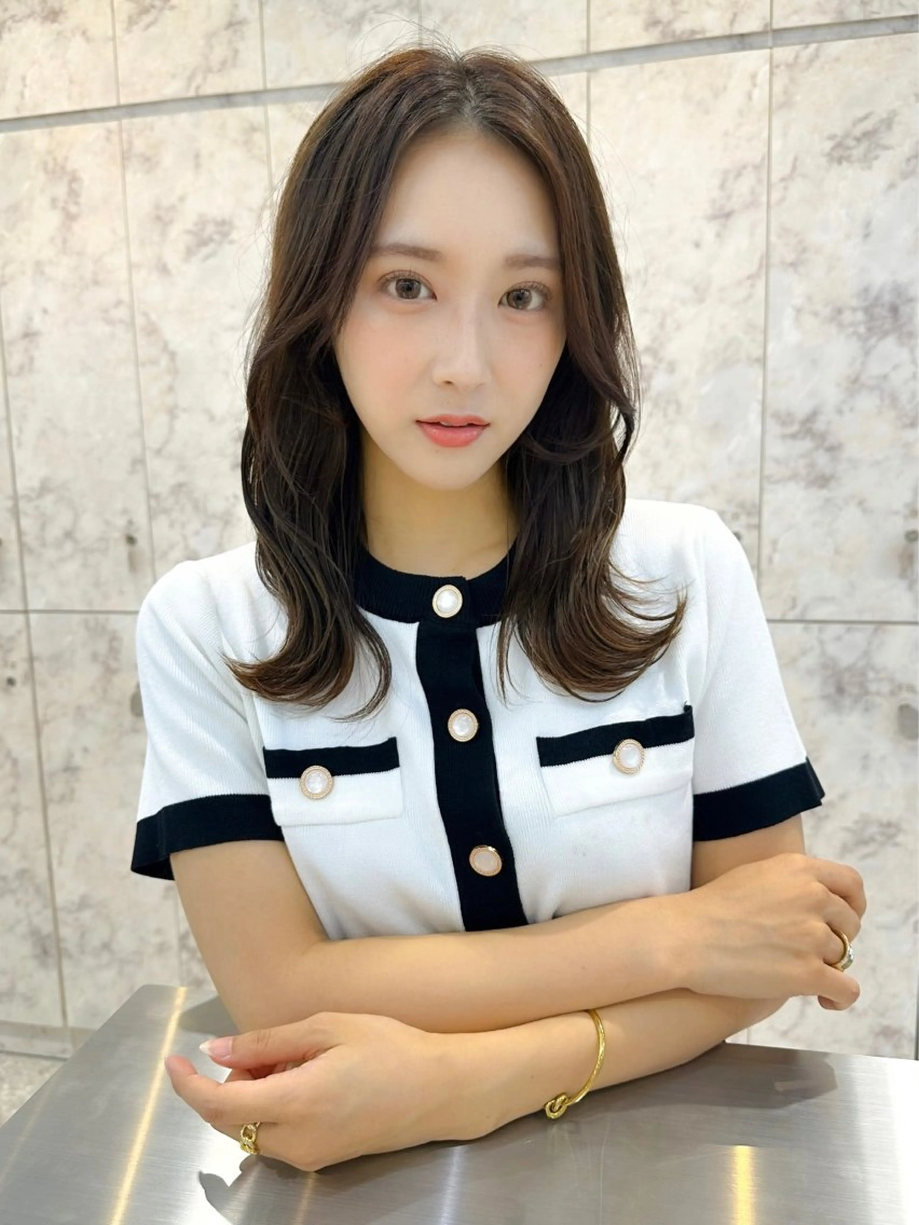 ミディアム カラー 髪質改善/韓国ヘア レイヤー/新宿/ロミのヘアスタイル