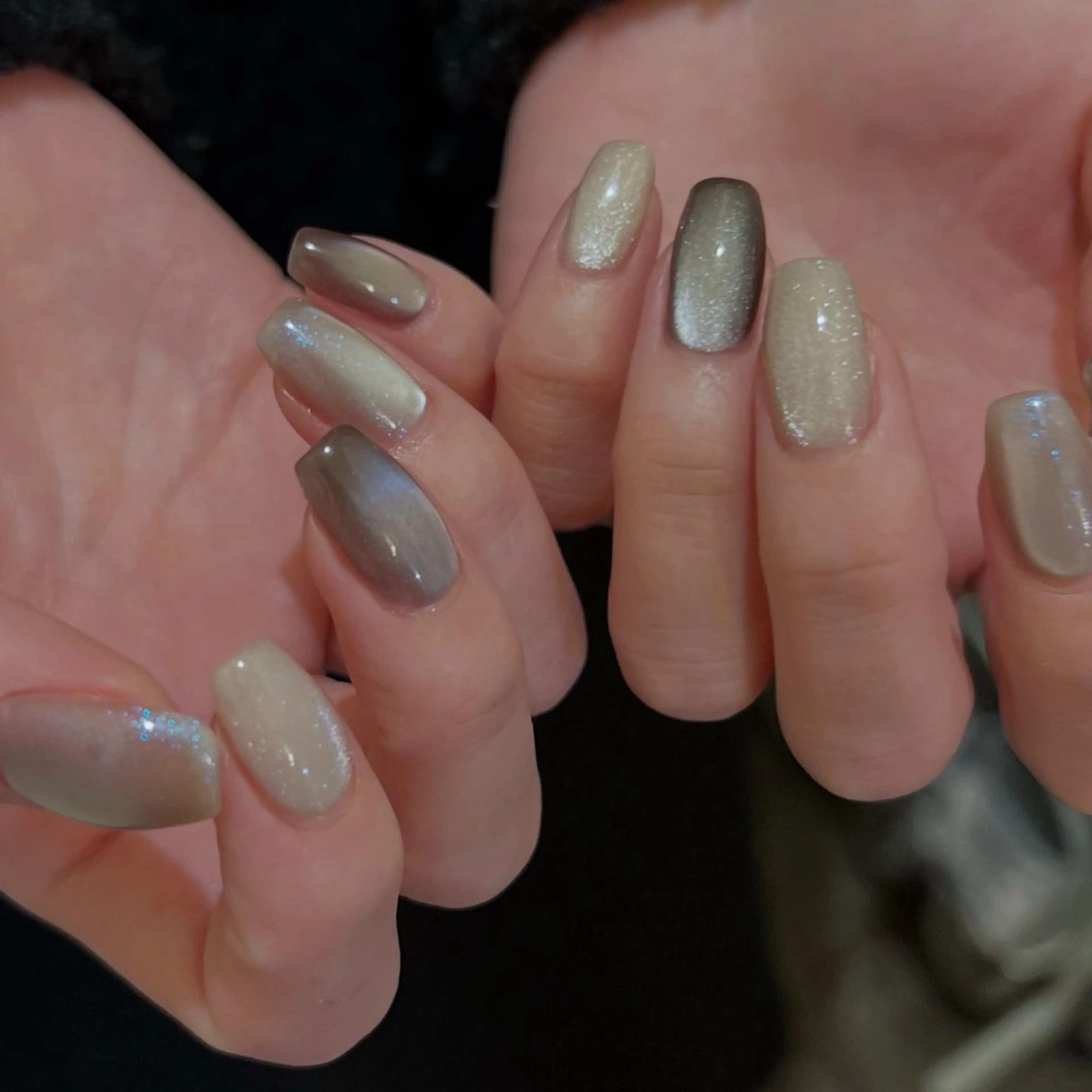 ネイル フラッシュネイル マグネットネイル urun eriのネイルデザイン