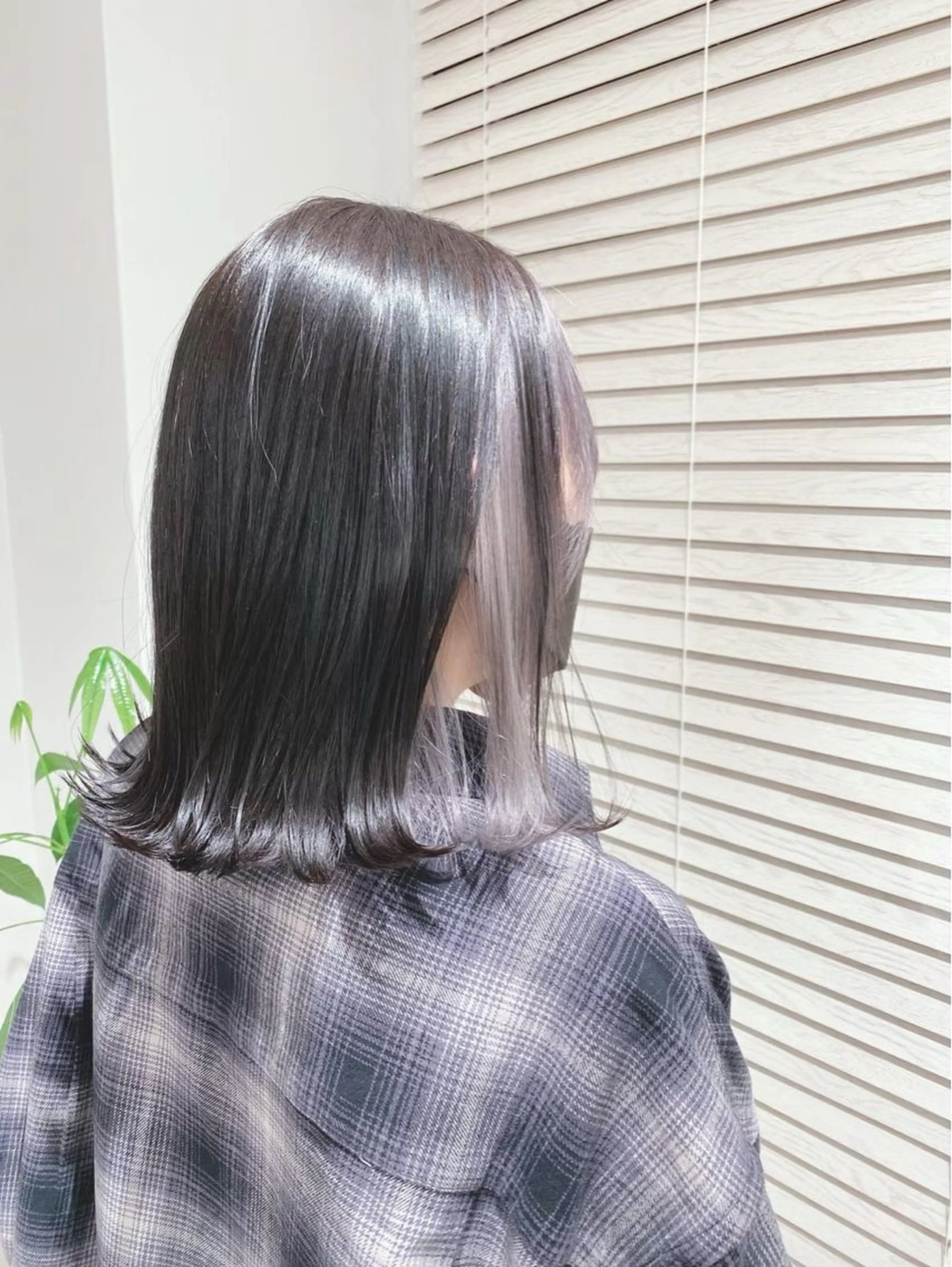 セミロング カラー ダブルカラー イヤリングカラー SHOEI 【nero】のヘアスタイル