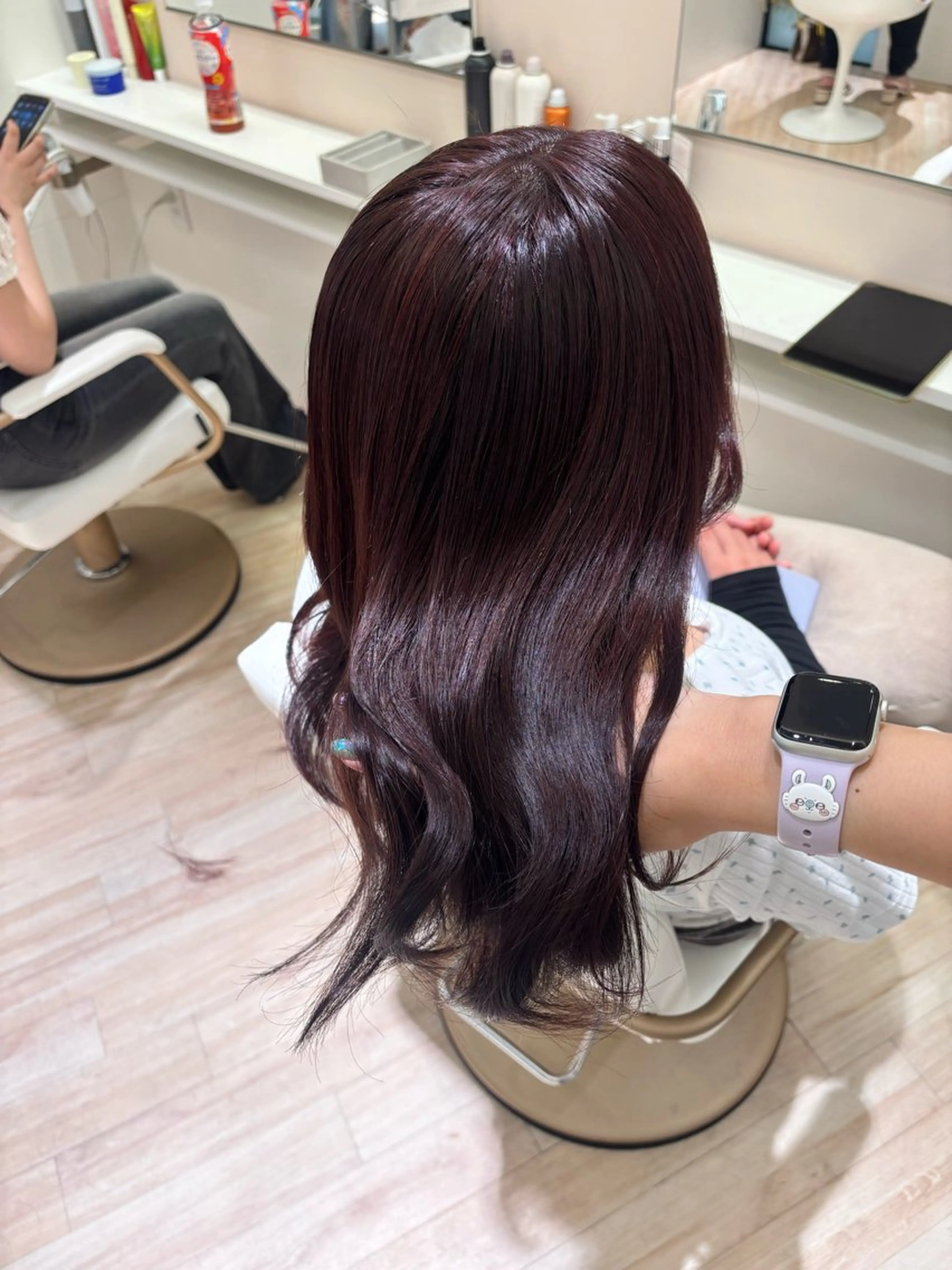 セミロング カラー ParveMix 岡本えりかのヘアスタイル