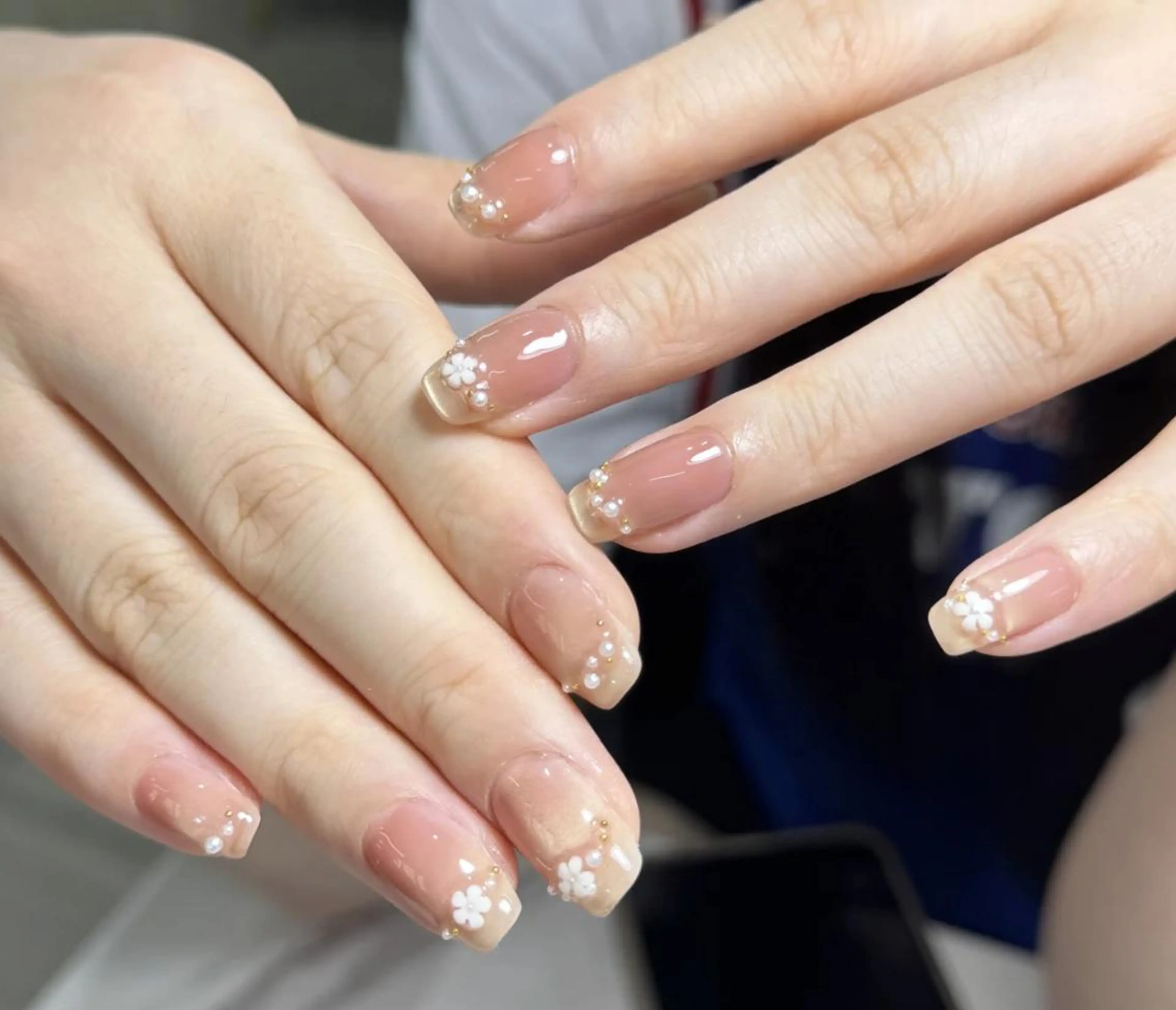 ネイル ハンドネイル 🎀 Ayaka_nailのネイルデザイン