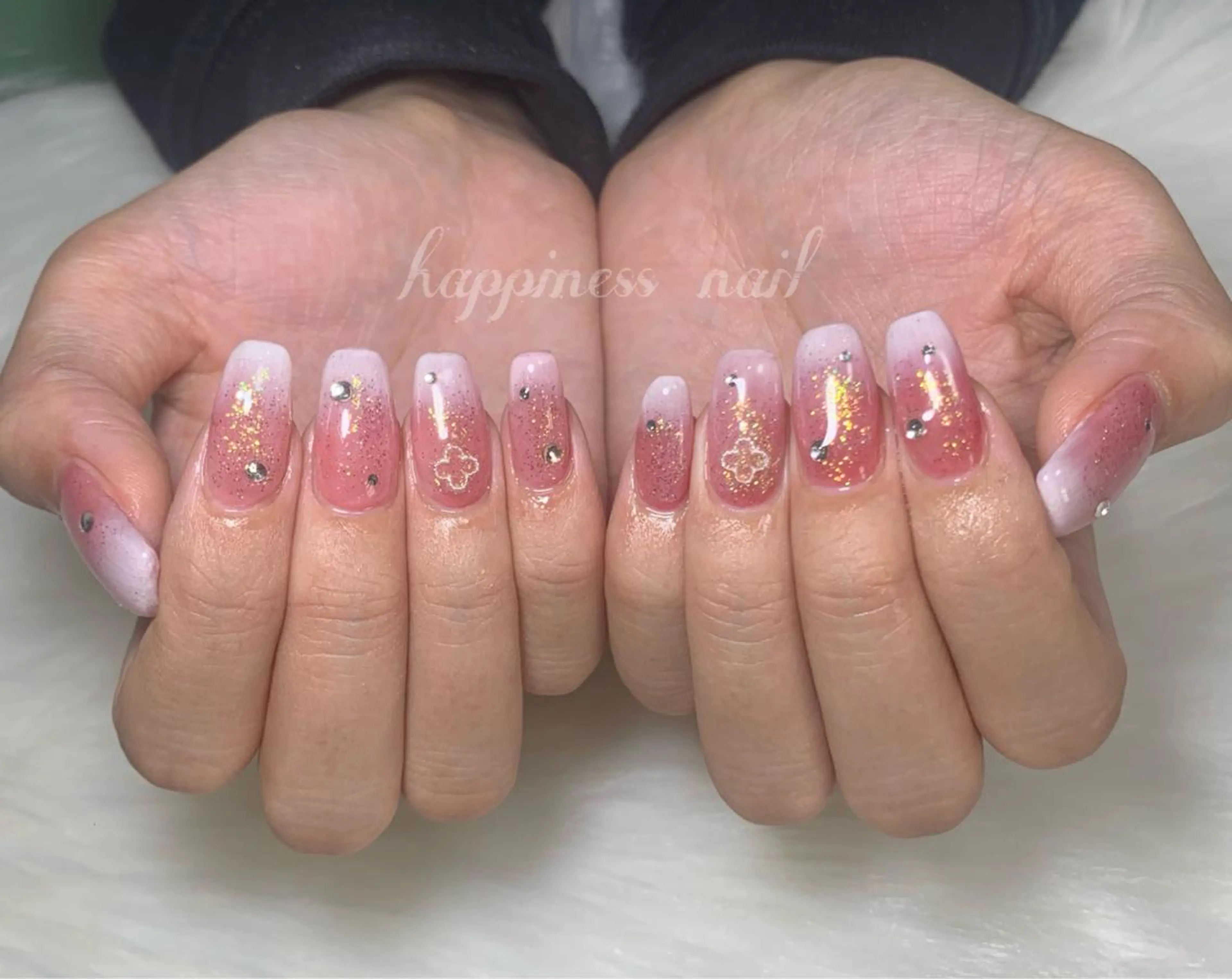 ネイル happiness nailのネイルデザイン