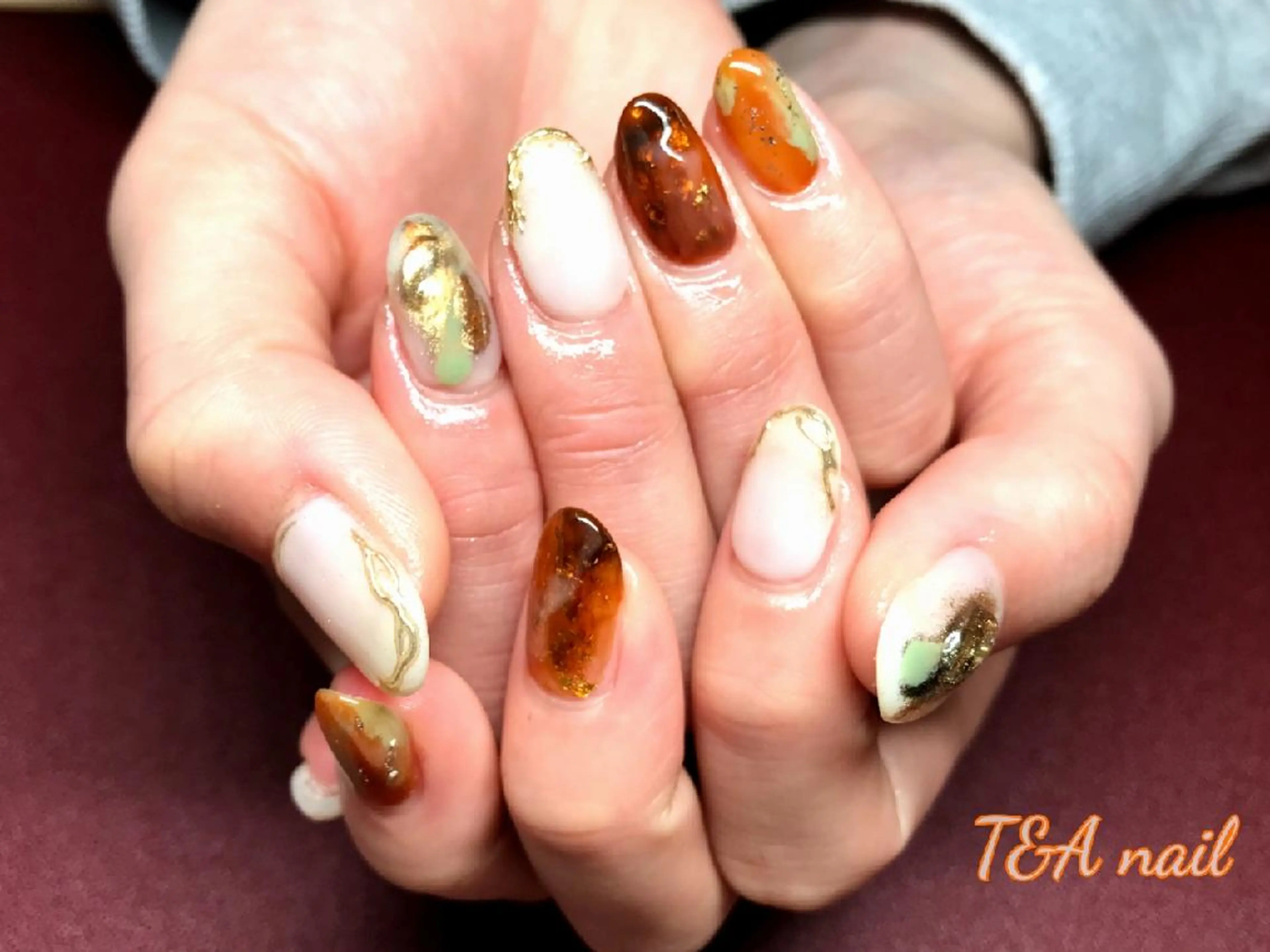 ミディアム ネイル ジェルネイル ニュアンスネイル ピスタチオネイル スカルプネイル ハンドネイル T&A nailのネイルデザイン