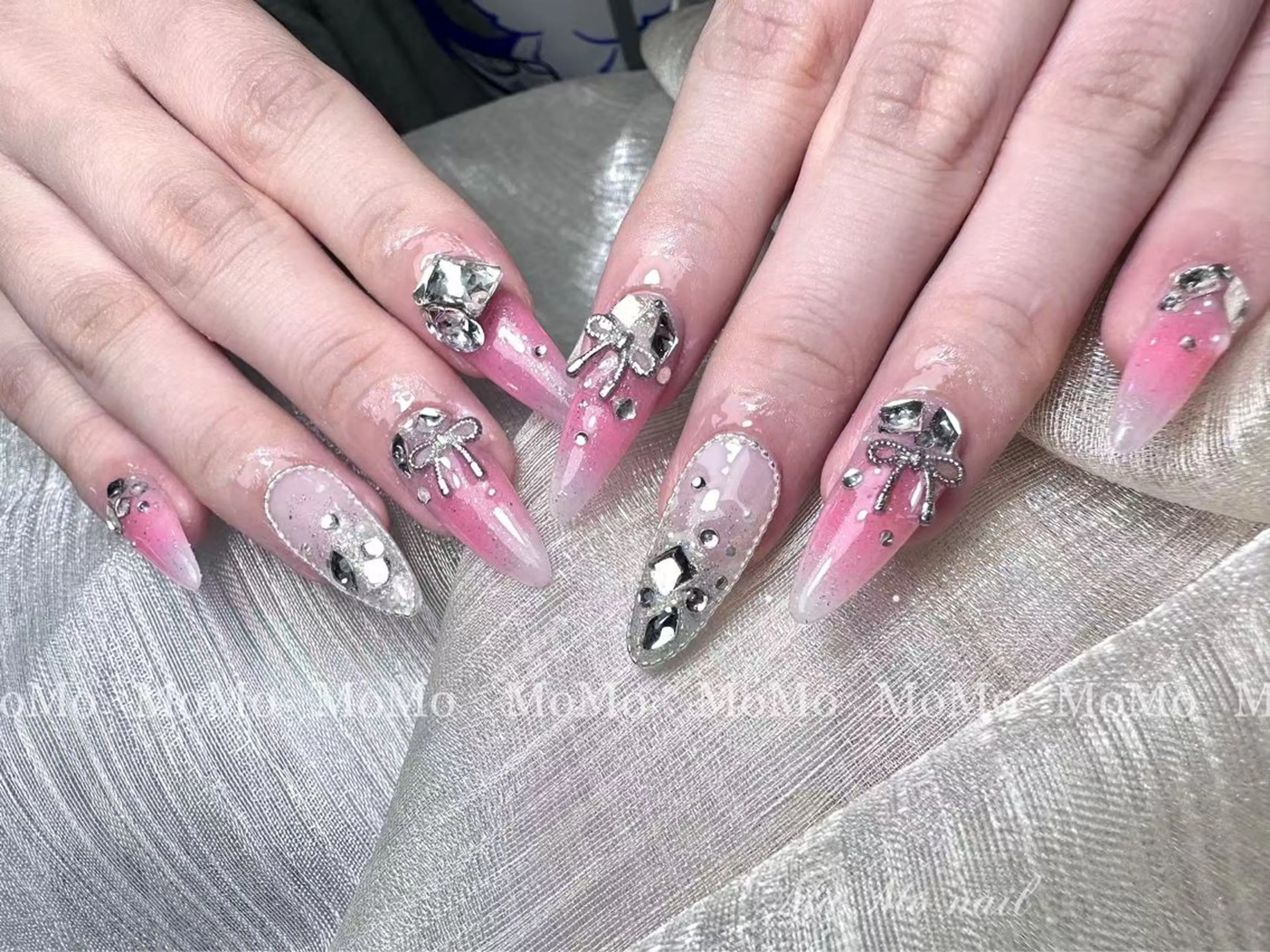 ネイル ニュアンスネイル ワンホンネイル MOMO 川崎所属・moriki nailのネイルデザイン